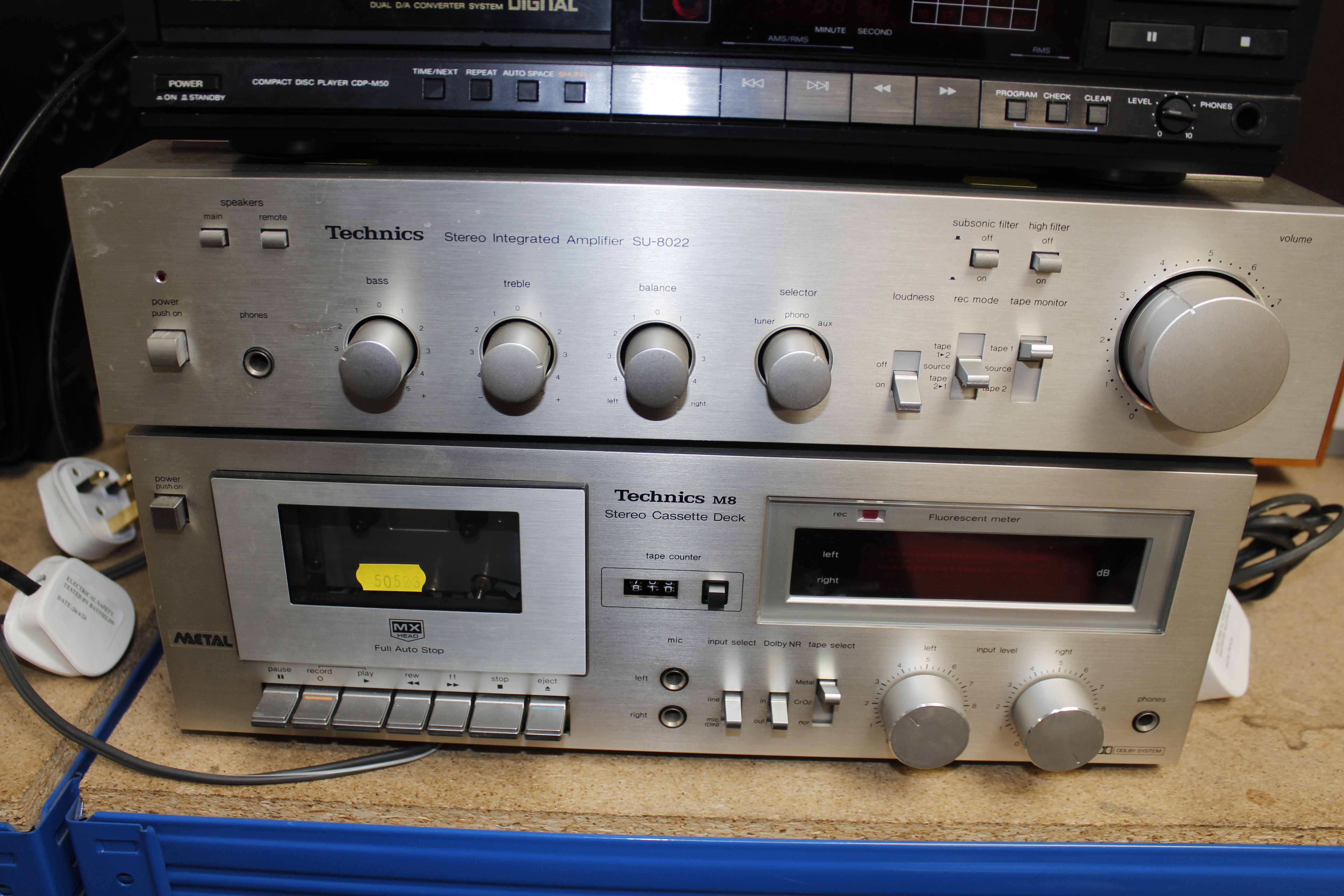 A Technik's amplifier stereo cassette deck; a Sony - Image 4 of 6