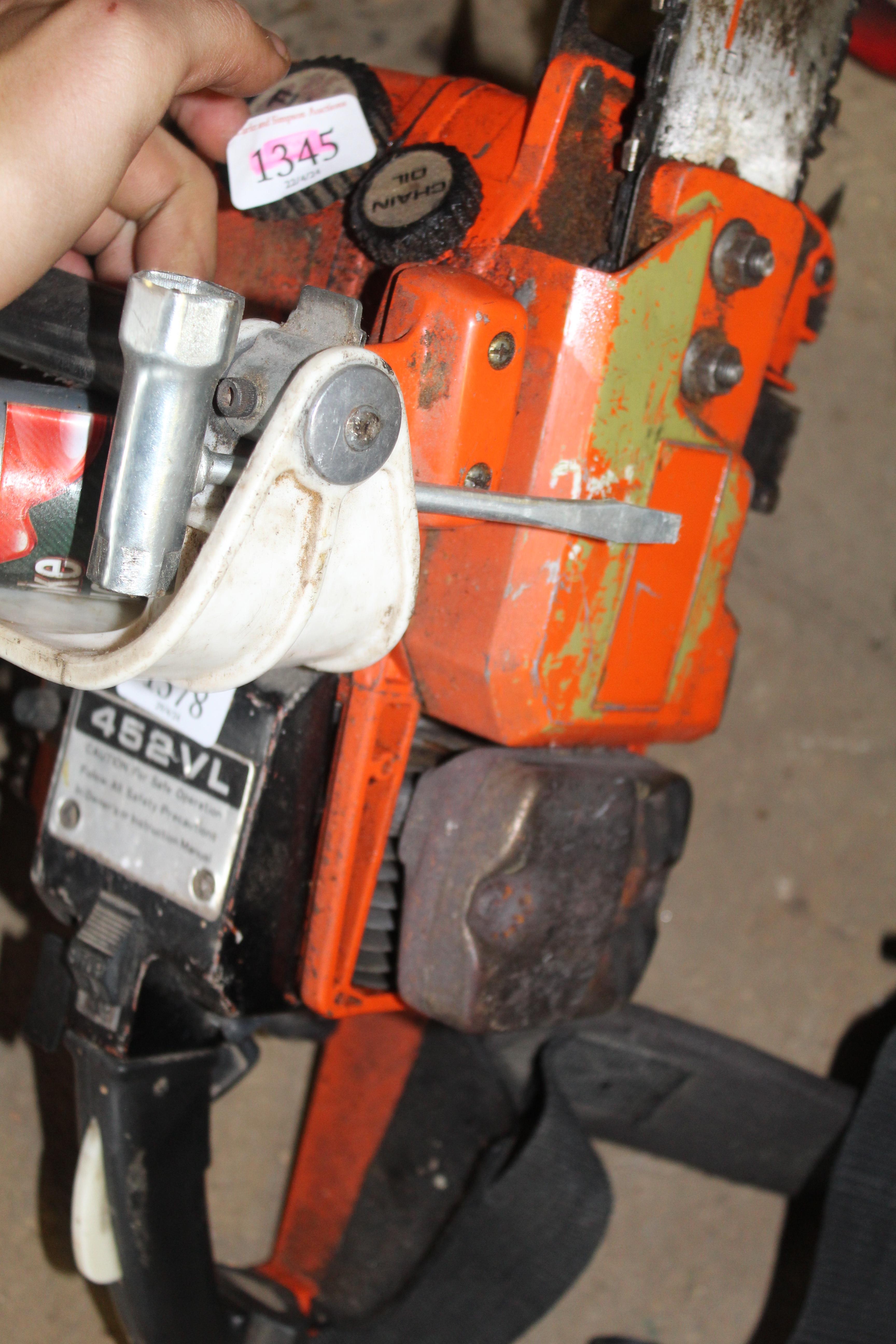 A petrol chainsaw - Image 3 of 3