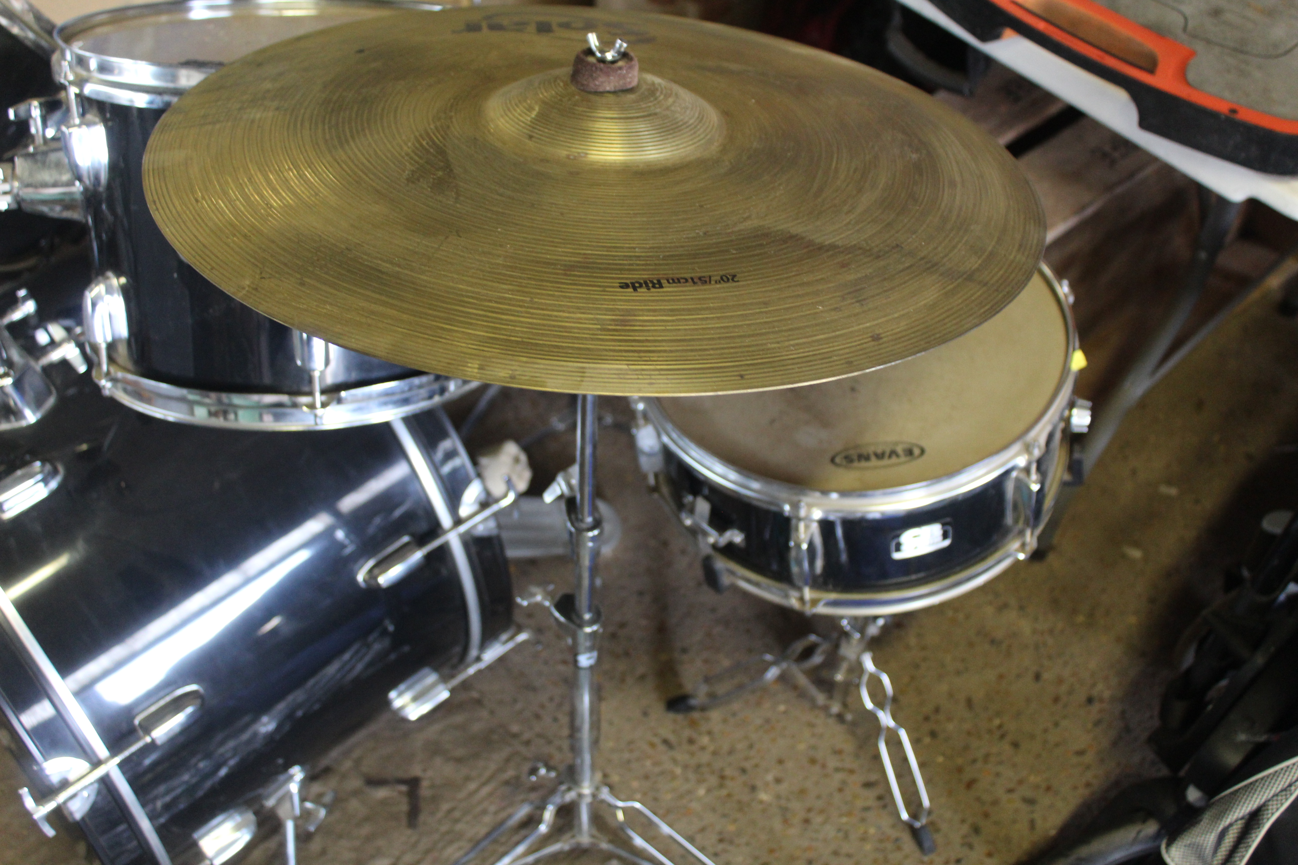 A CB Drums drum kit - Image 4 of 5