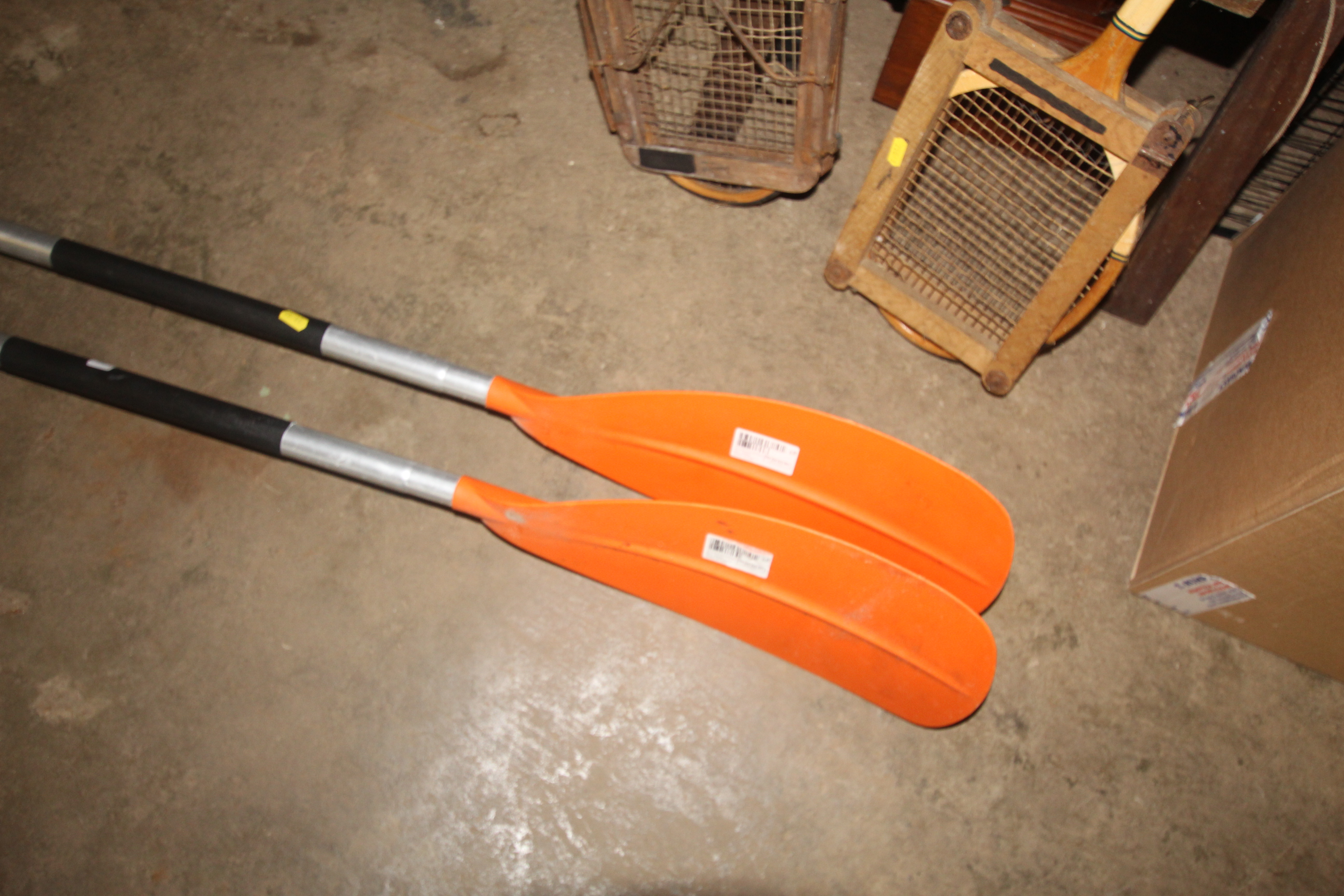 Two kayak paddles - Image 2 of 3