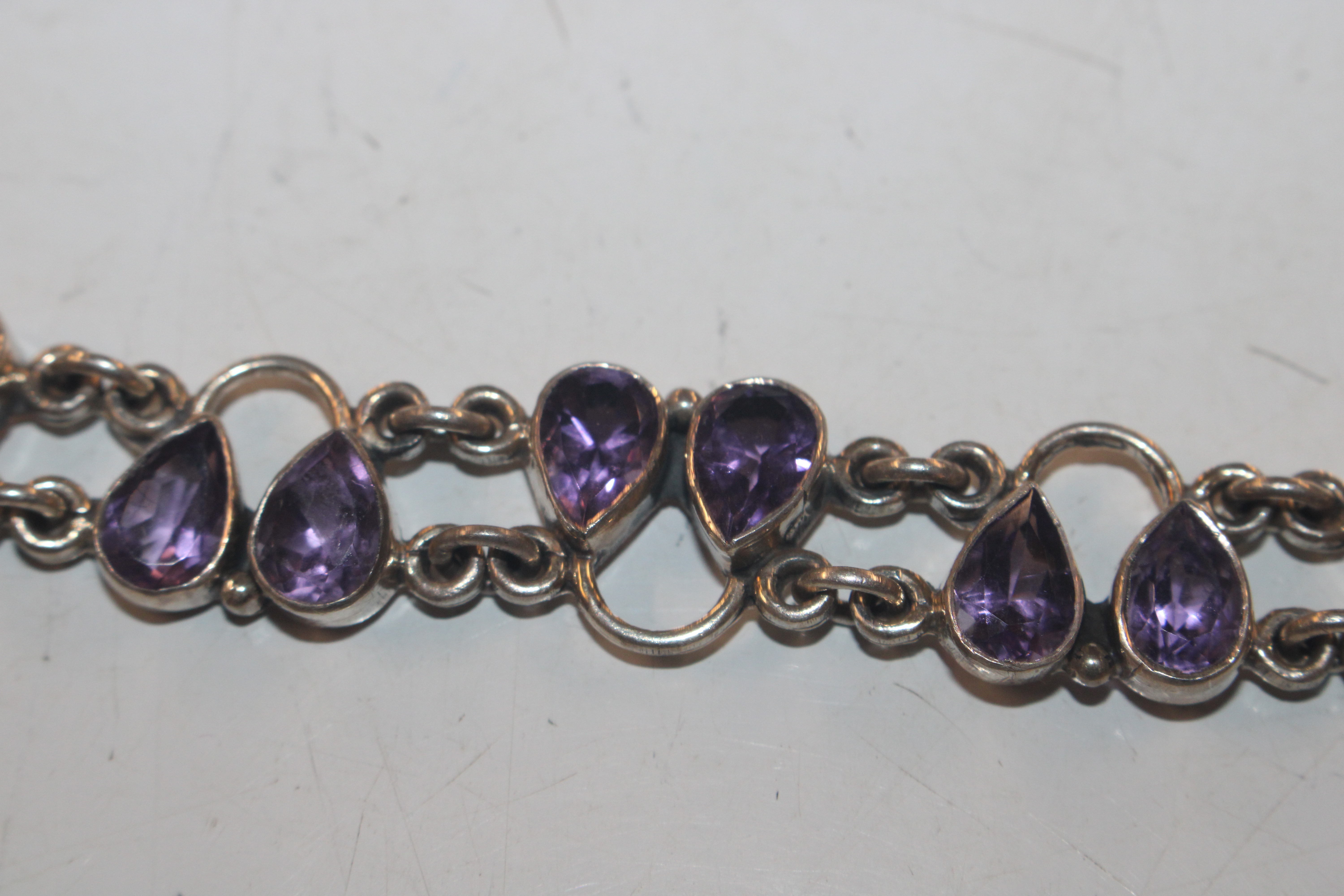 A Sterling silver and amethyst set bracelet approx - Image 3 of 7