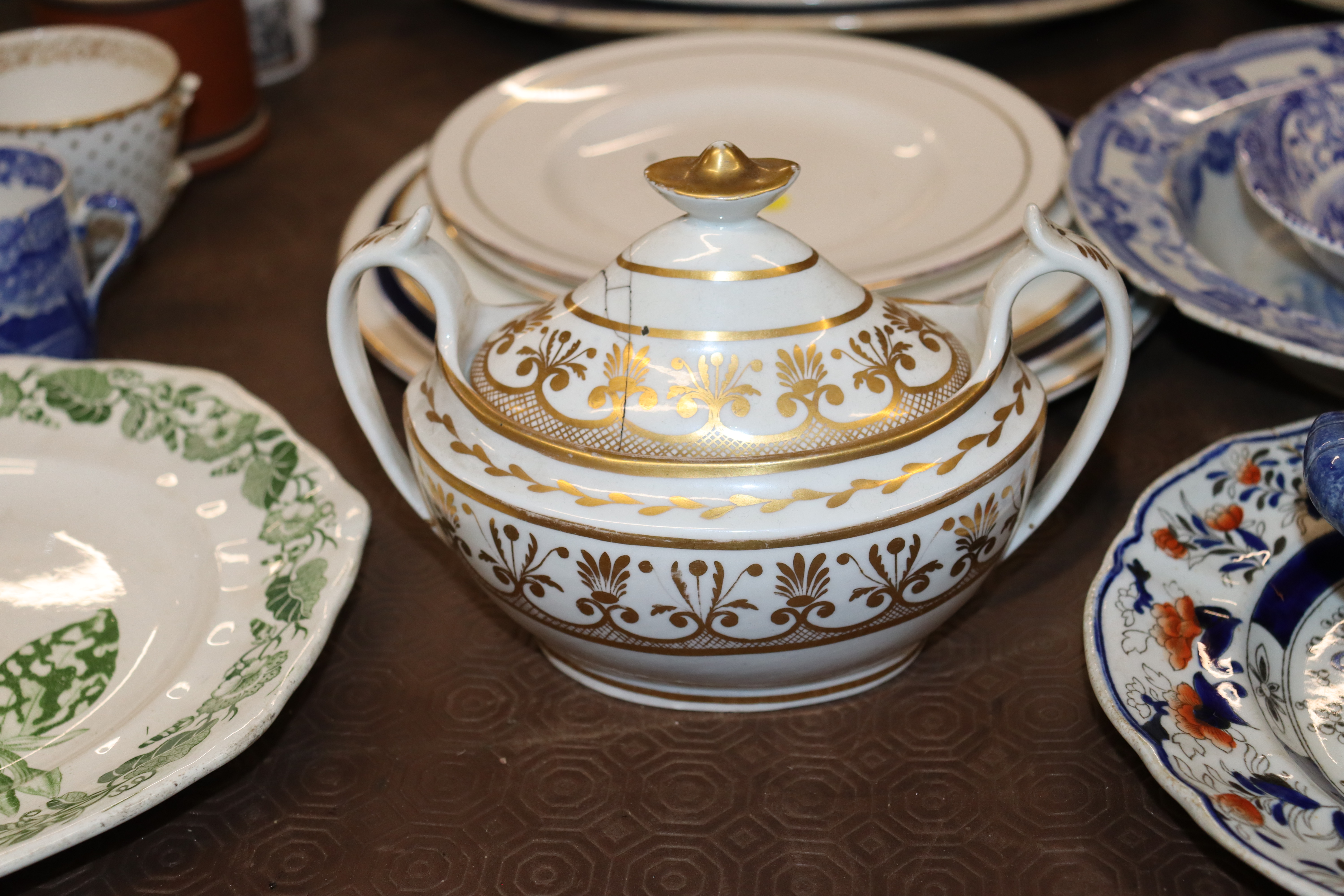 A quantity of various blue and white china and 19t - Image 4 of 4