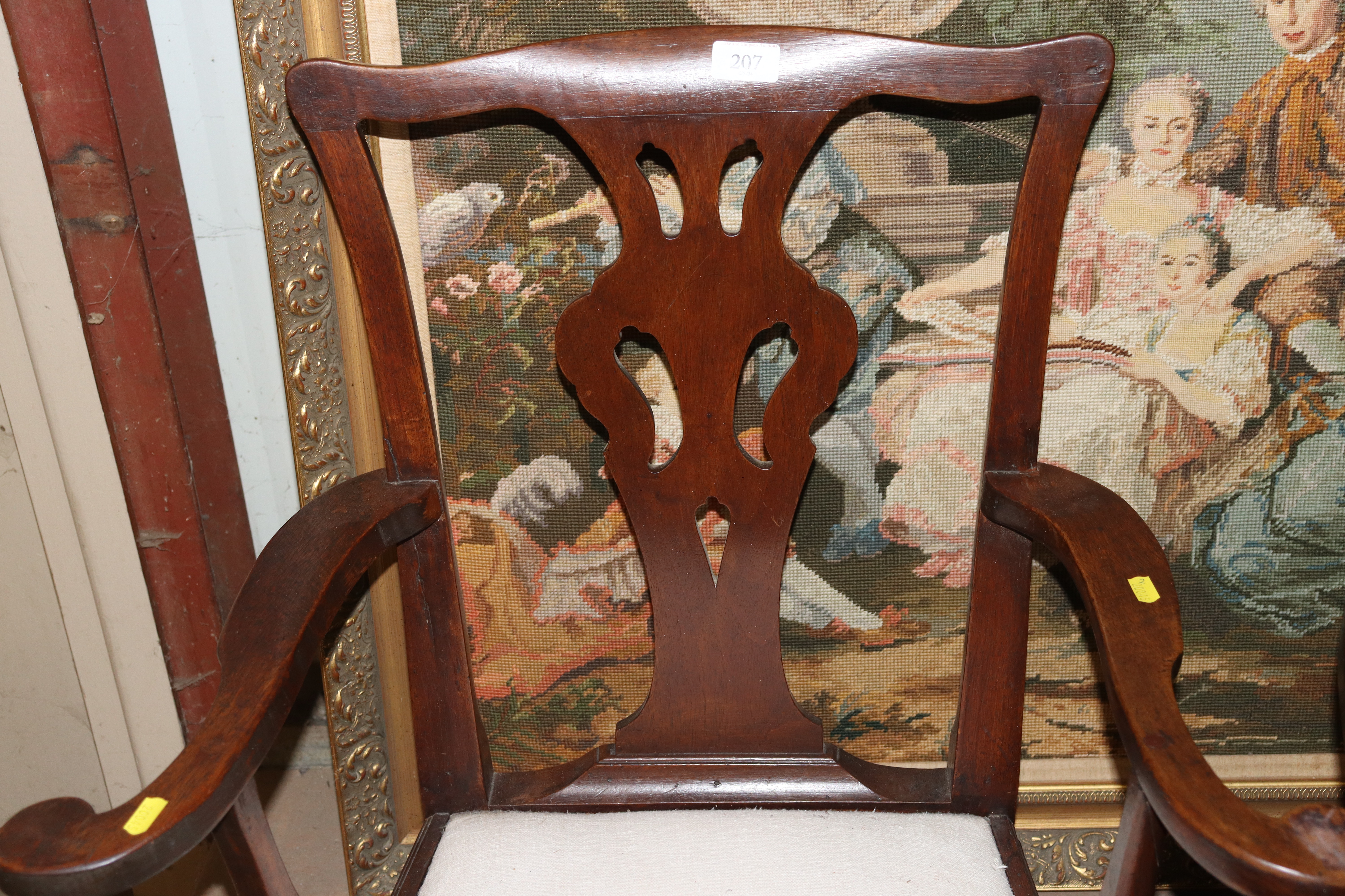 A 19th Century carver chair - Image 2 of 3