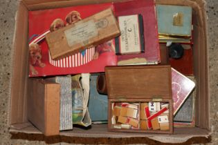 A box of various vintage games, puzzles, Mah Jong