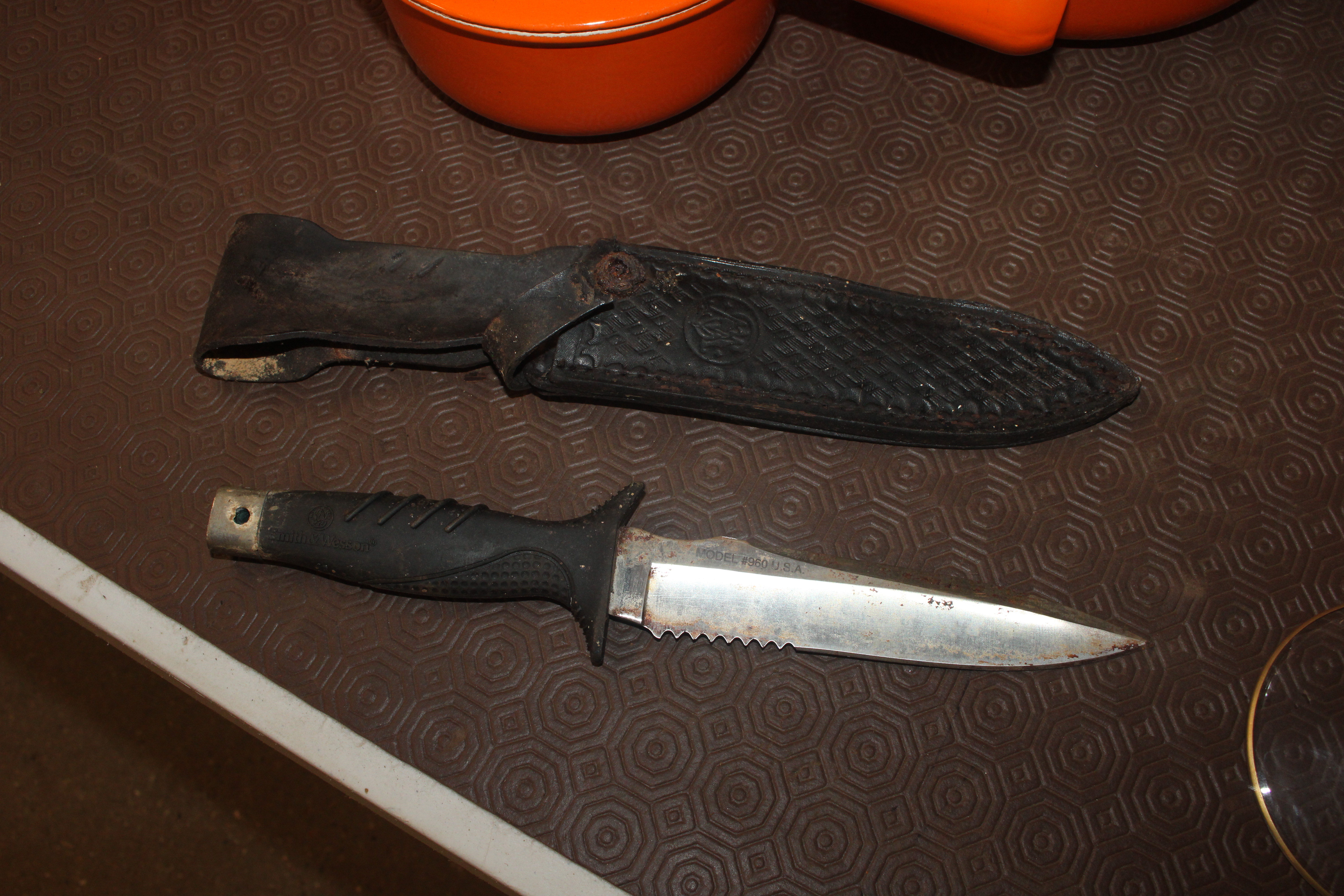 A box of various mixed knives - Image 11 of 16