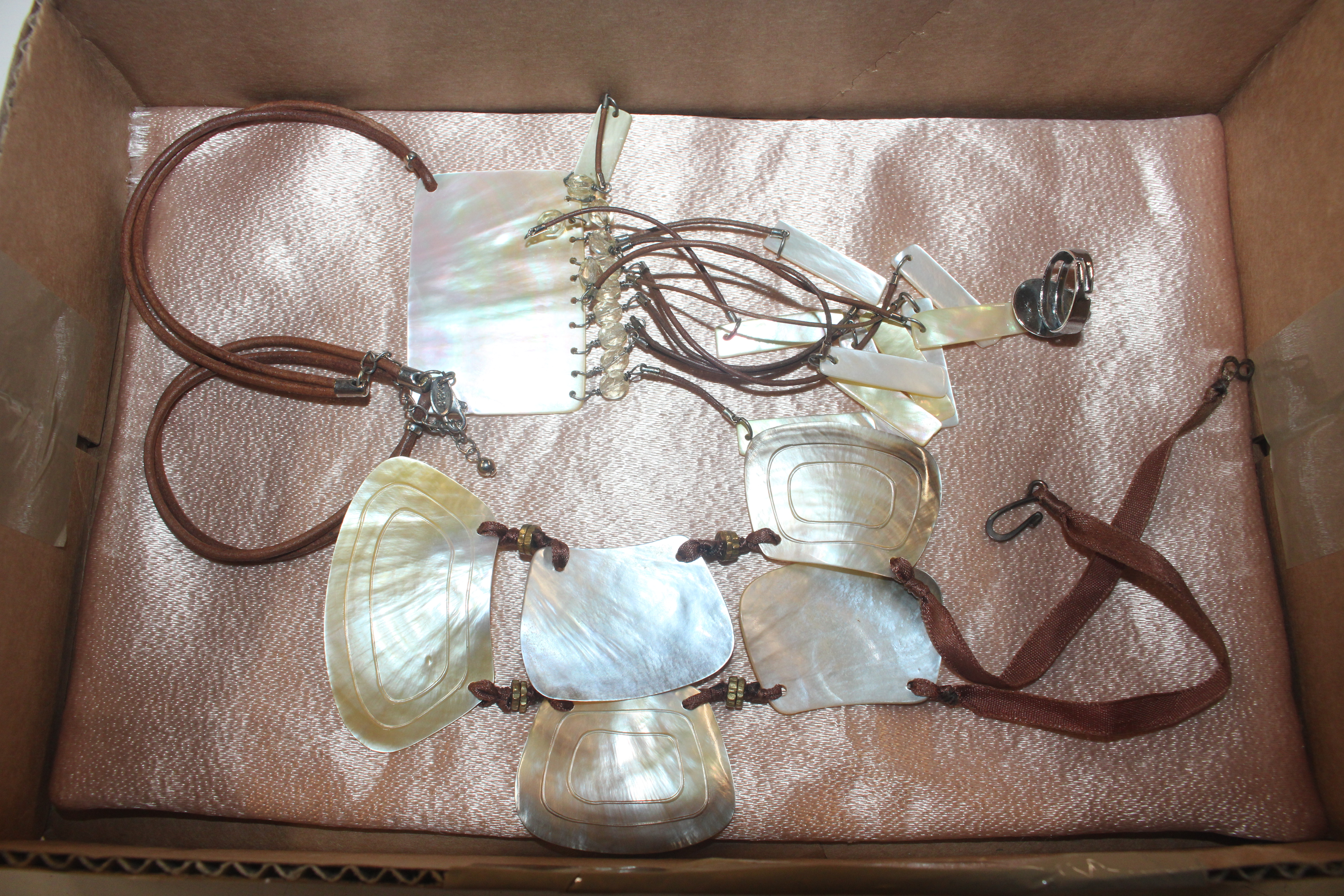 A box of jewellery to include coral necklace, yell - Image 2 of 11
