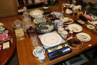 A large collection of various decorative plates, c