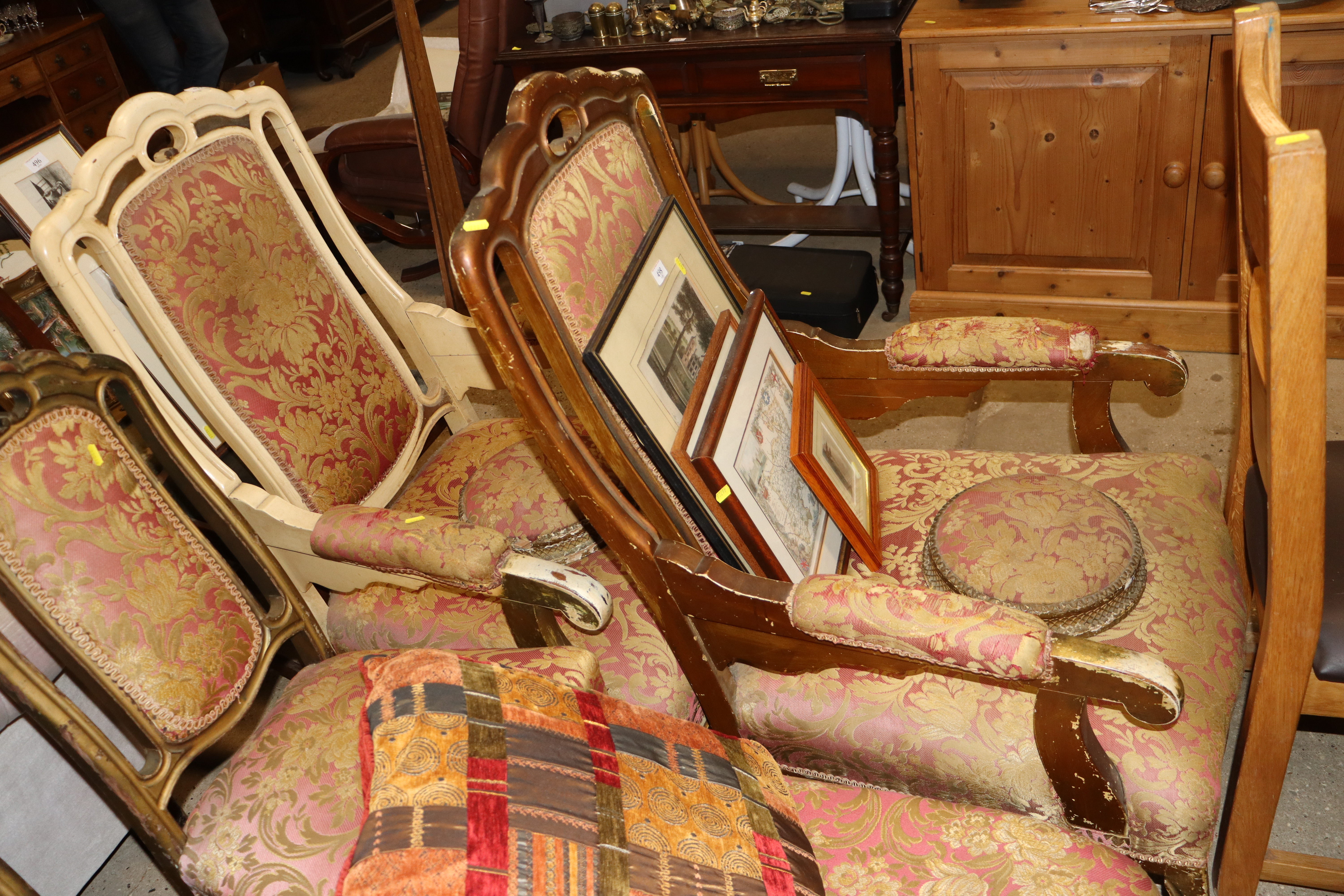 A suite comprising of day bed, four chairs and two - Image 3 of 4