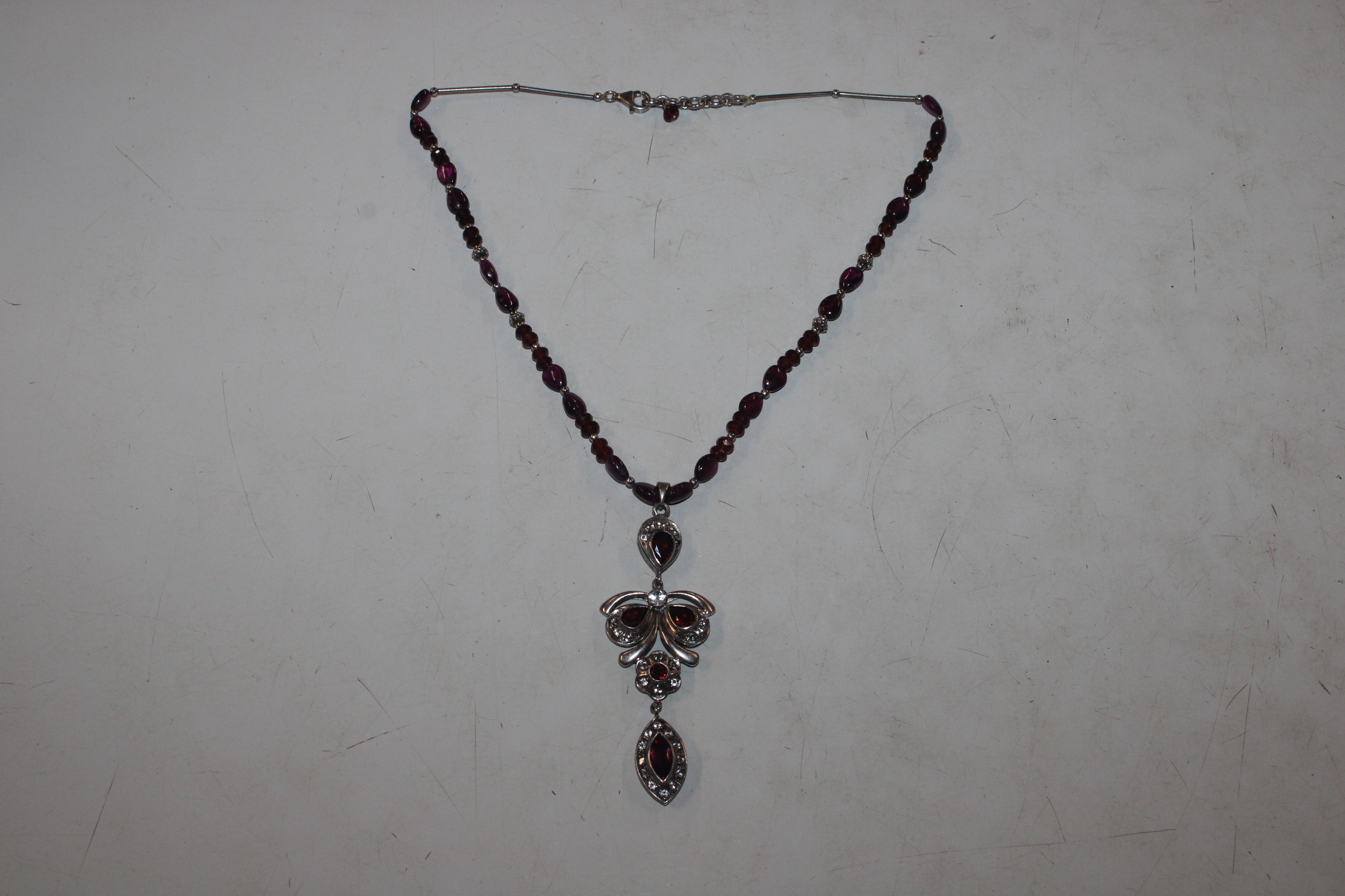 A Sterling silver garnet and white sapphire neckla - Image 5 of 11
