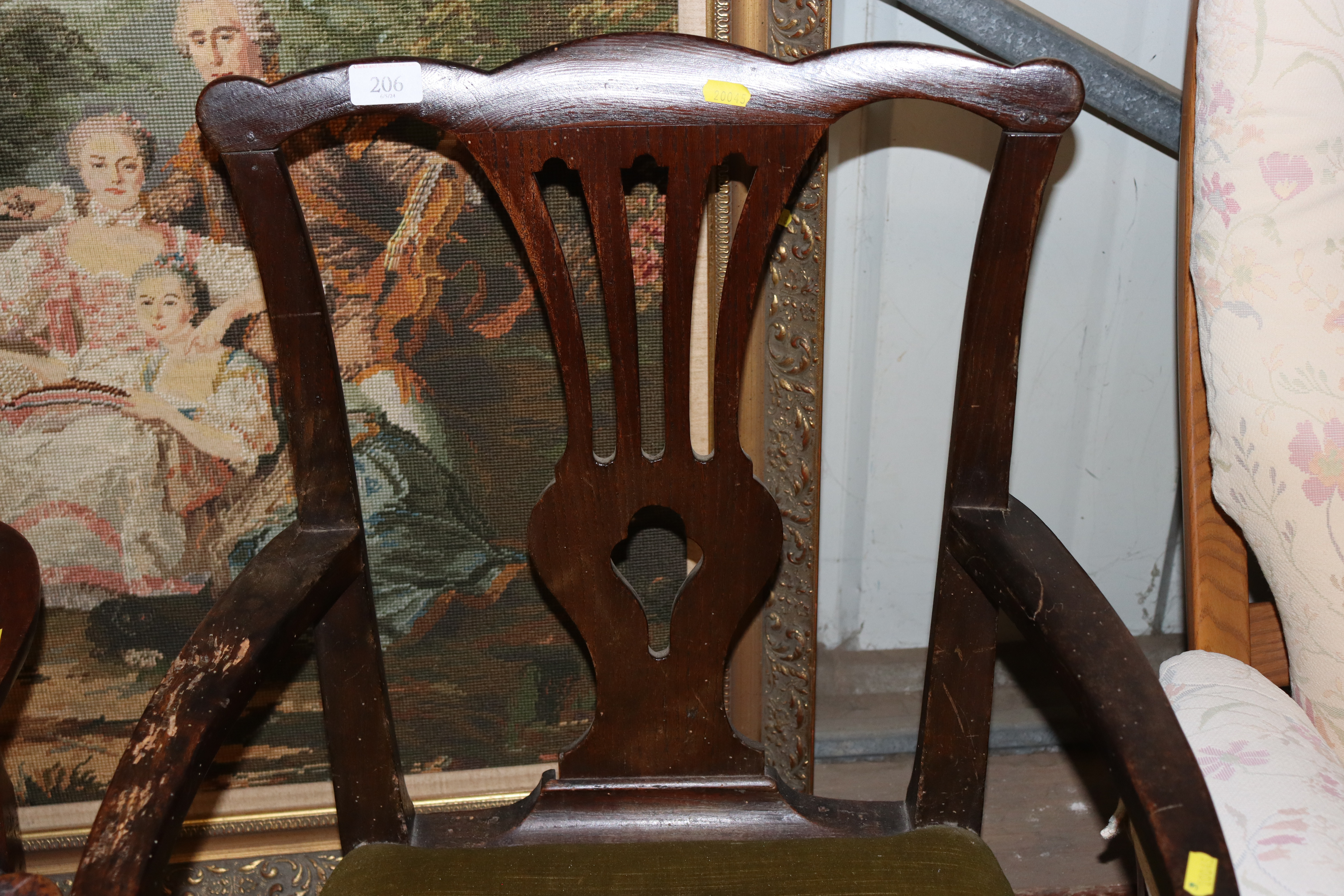 A 19th Century carver chair - Image 2 of 3