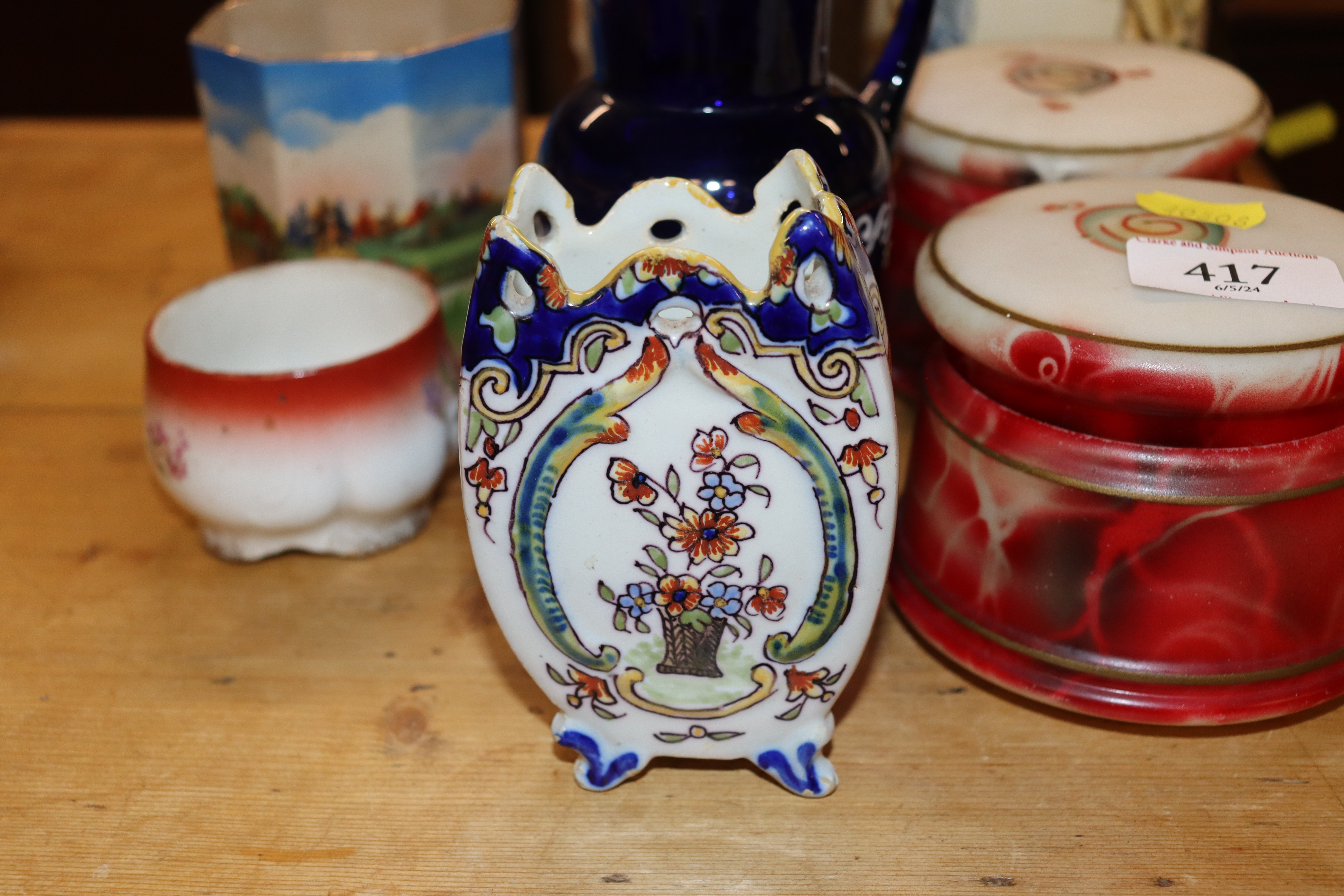 A pair of glass dressing table jars, a blue glass - Image 2 of 6