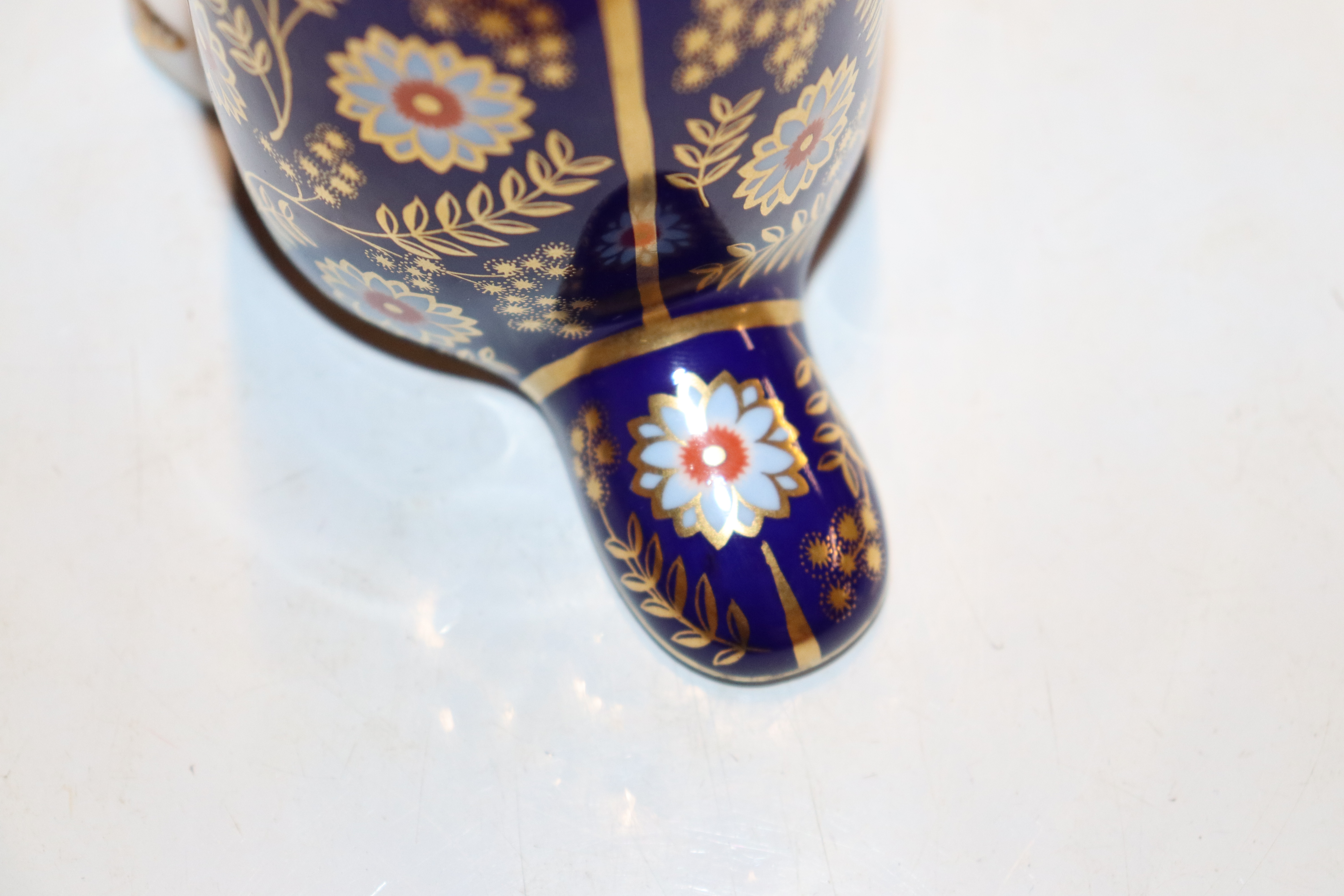 A Royal Crown Derby paperweight in the form of a d - Image 4 of 5
