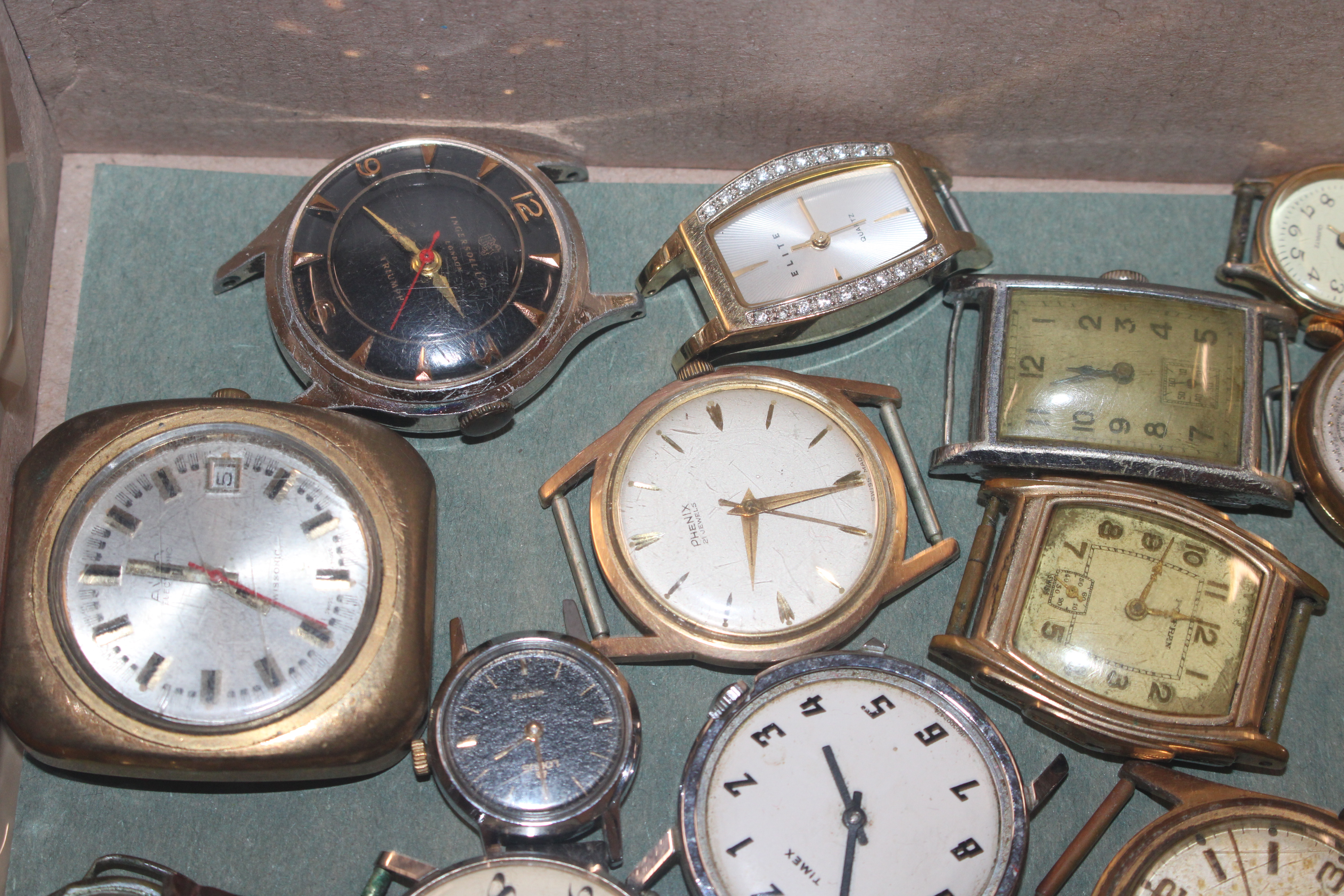A tray of vintage and other watches for spares and - Image 2 of 8