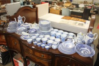 A collection of various pattern blue and white din
