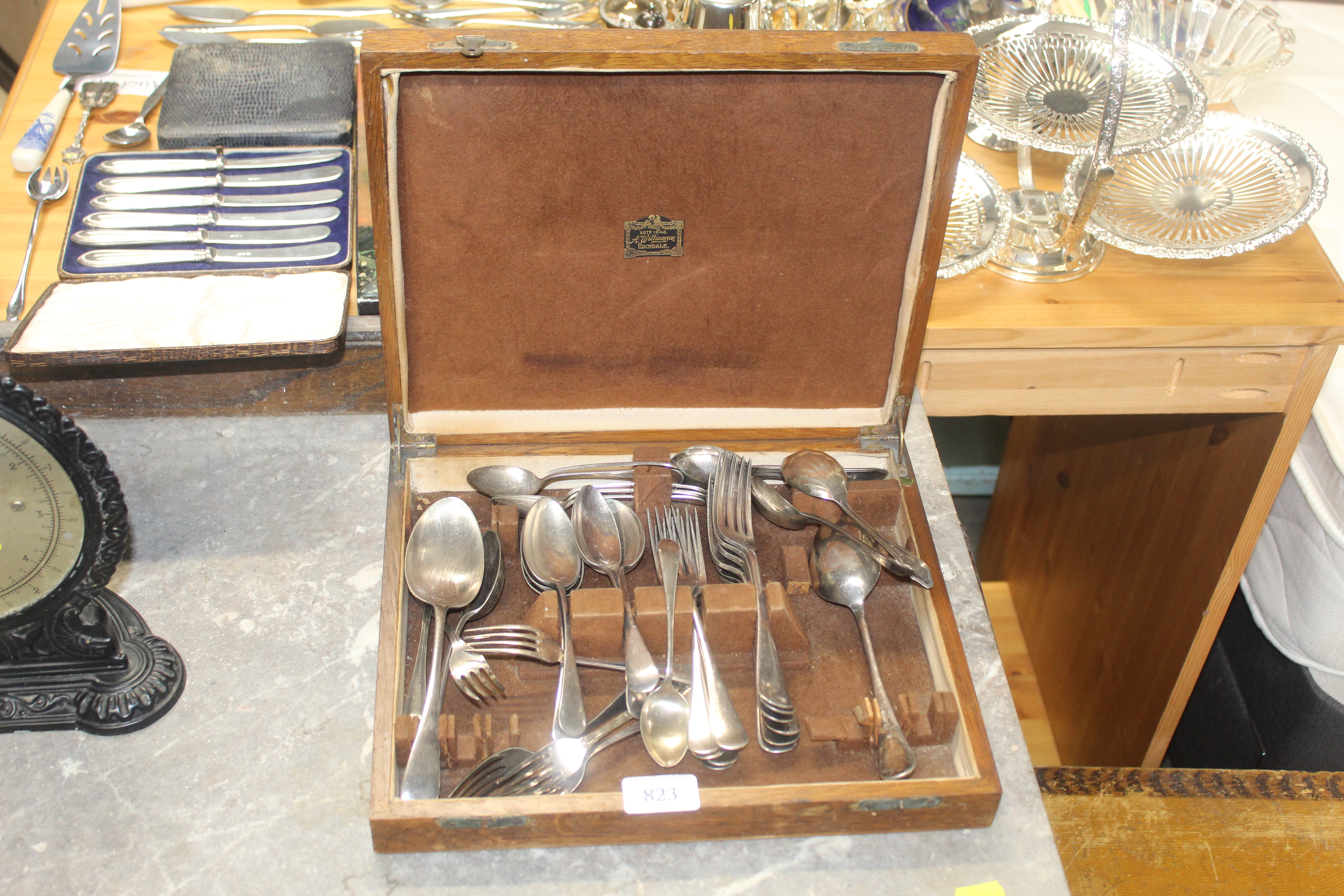 A canteen of silver plated cutlery