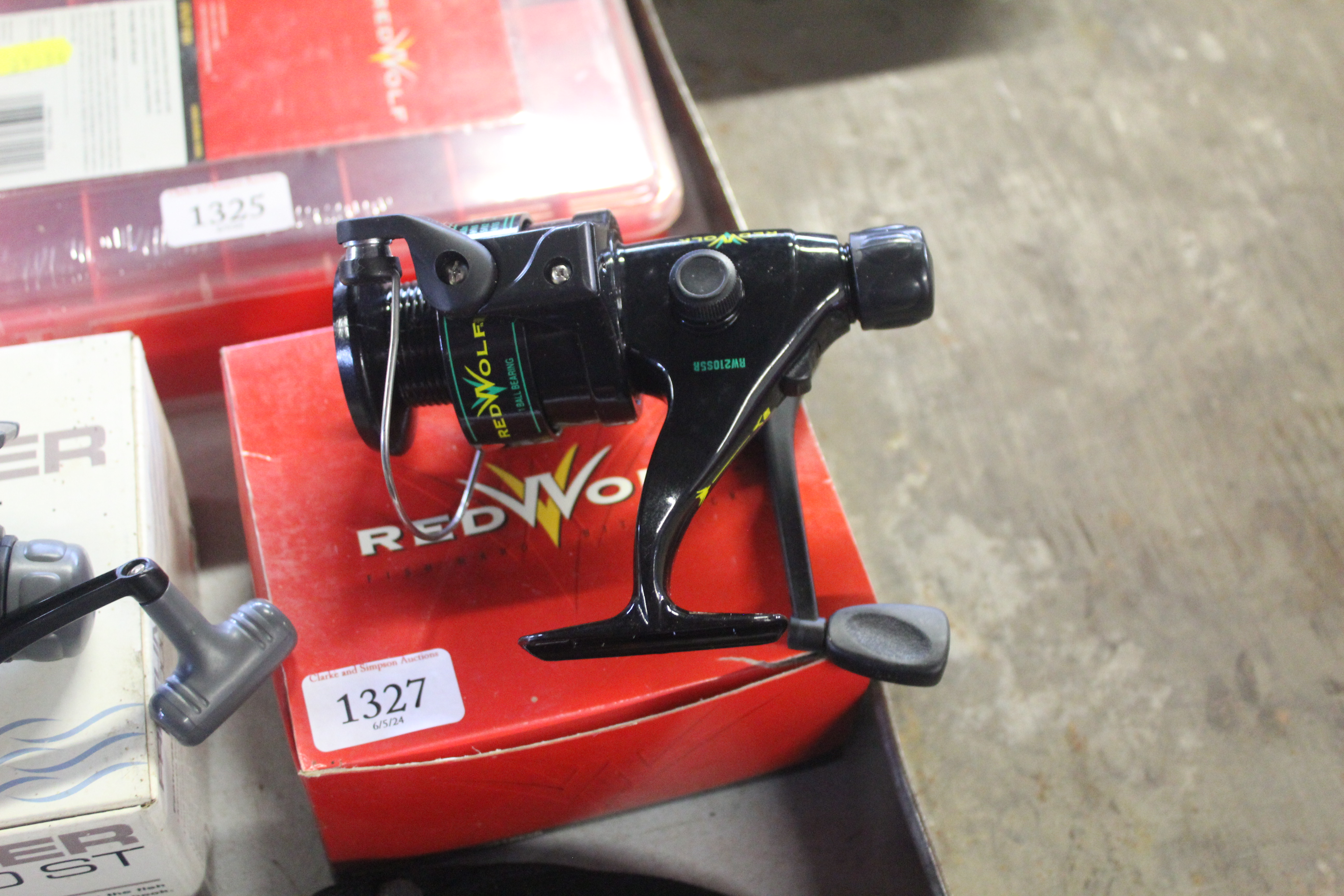 A Red Wolf RW210S5R spinning reel with original bo - Image 2 of 2