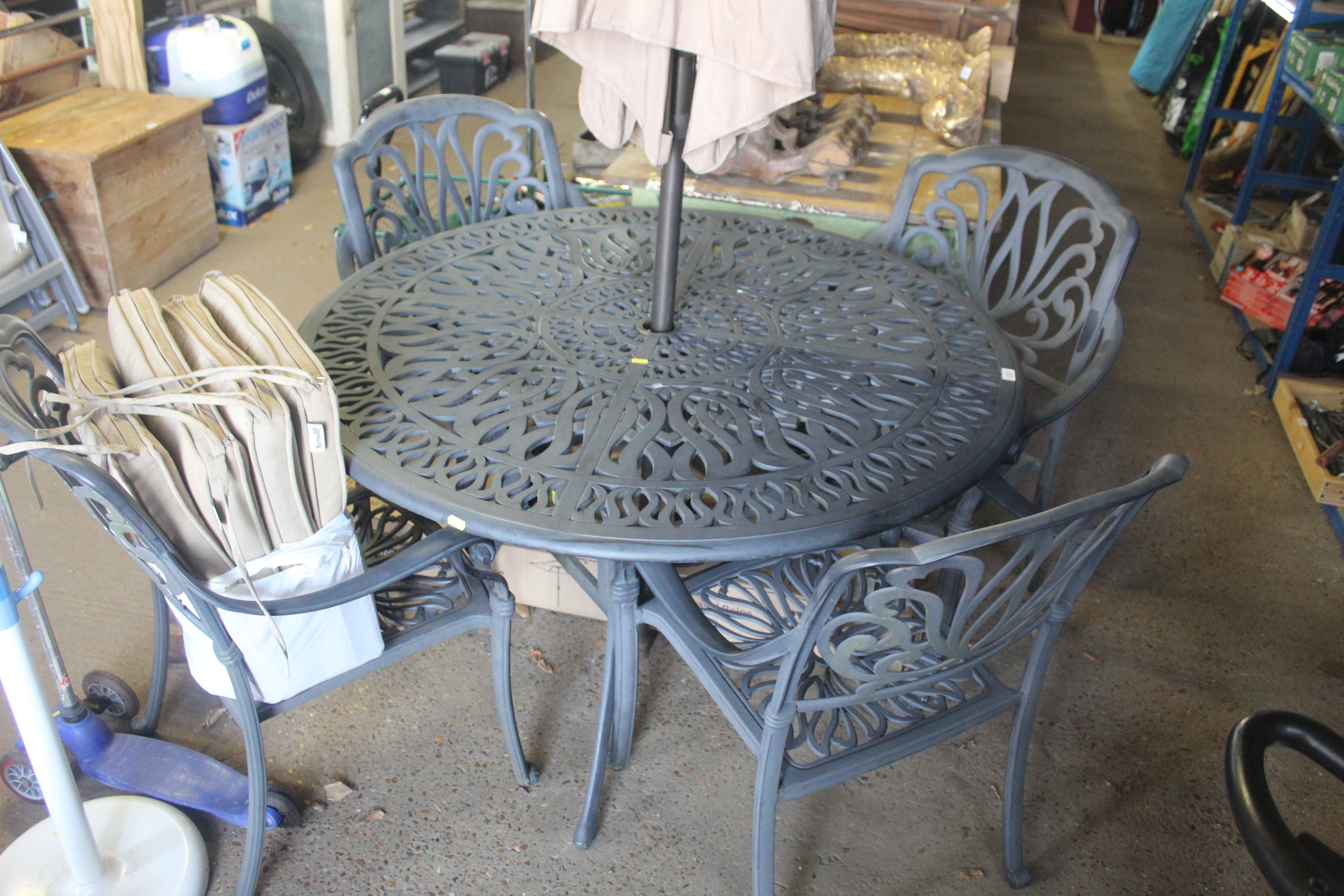 A Hartman 48" dia. metal ornate circular garden table, matching set of four chairs with Hartman - Image 2 of 3