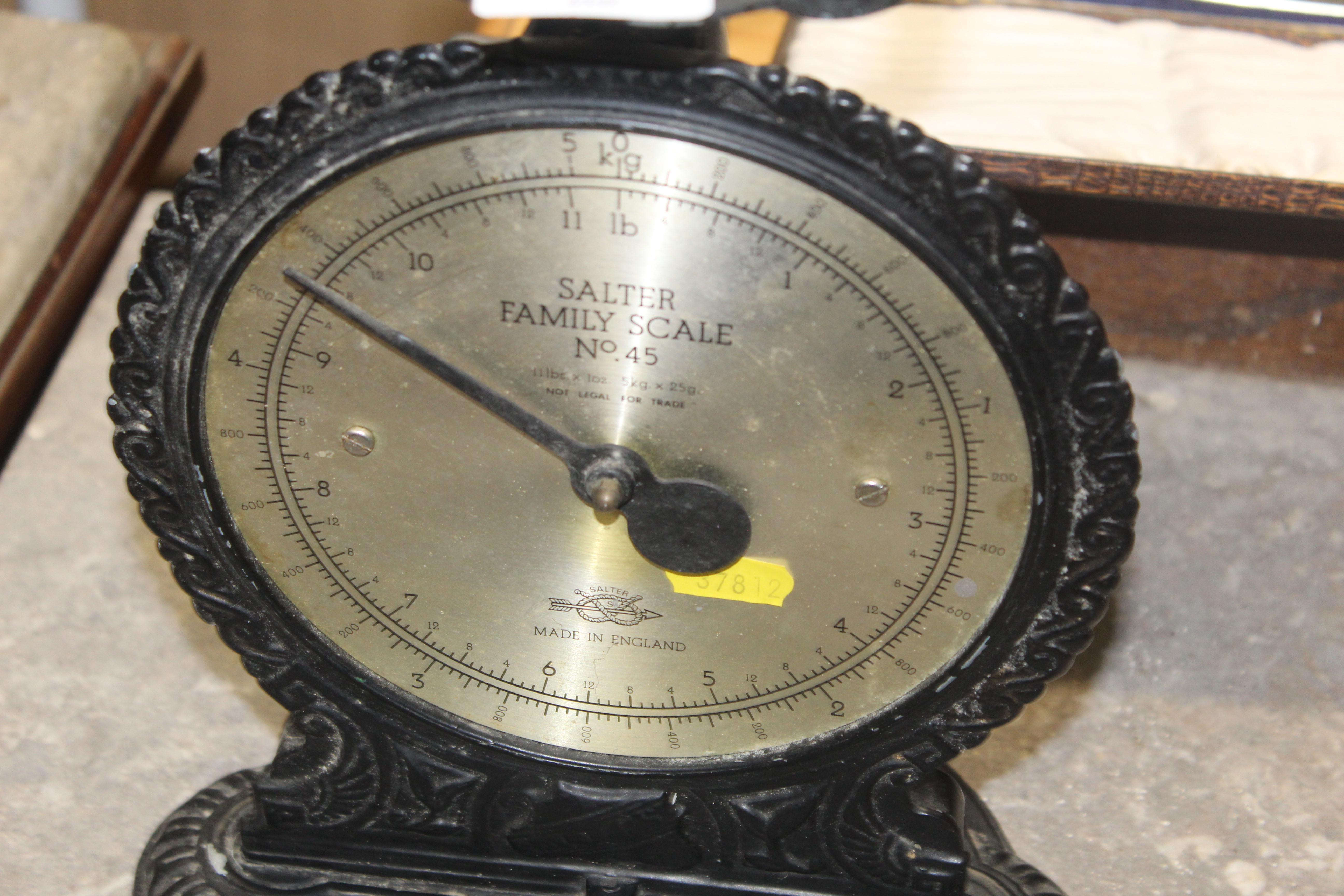 A set of Salter family scales - Image 2 of 3