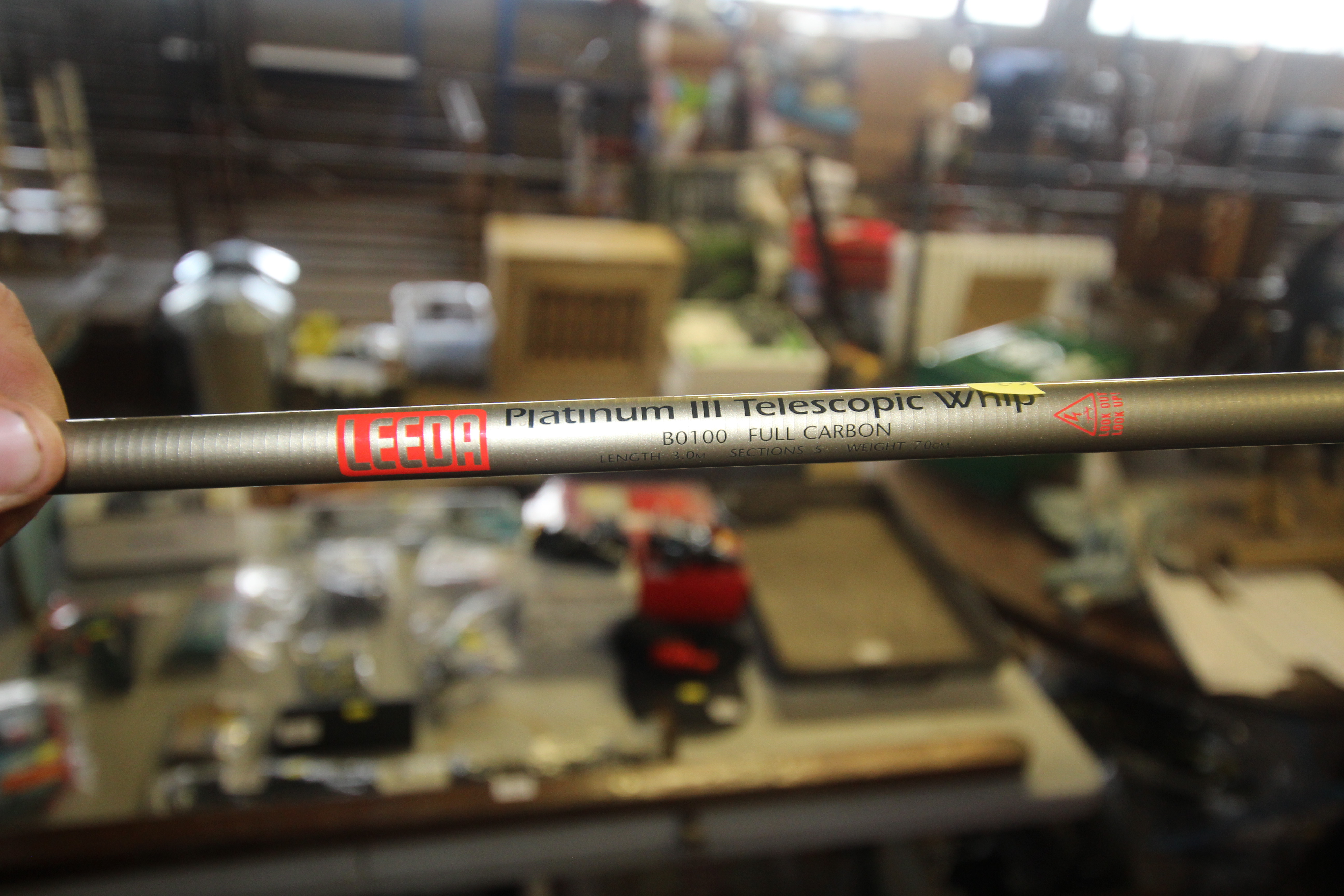 A Leeder Platinum III telescopic finish whip (3m) with carry bag - Image 2 of 2