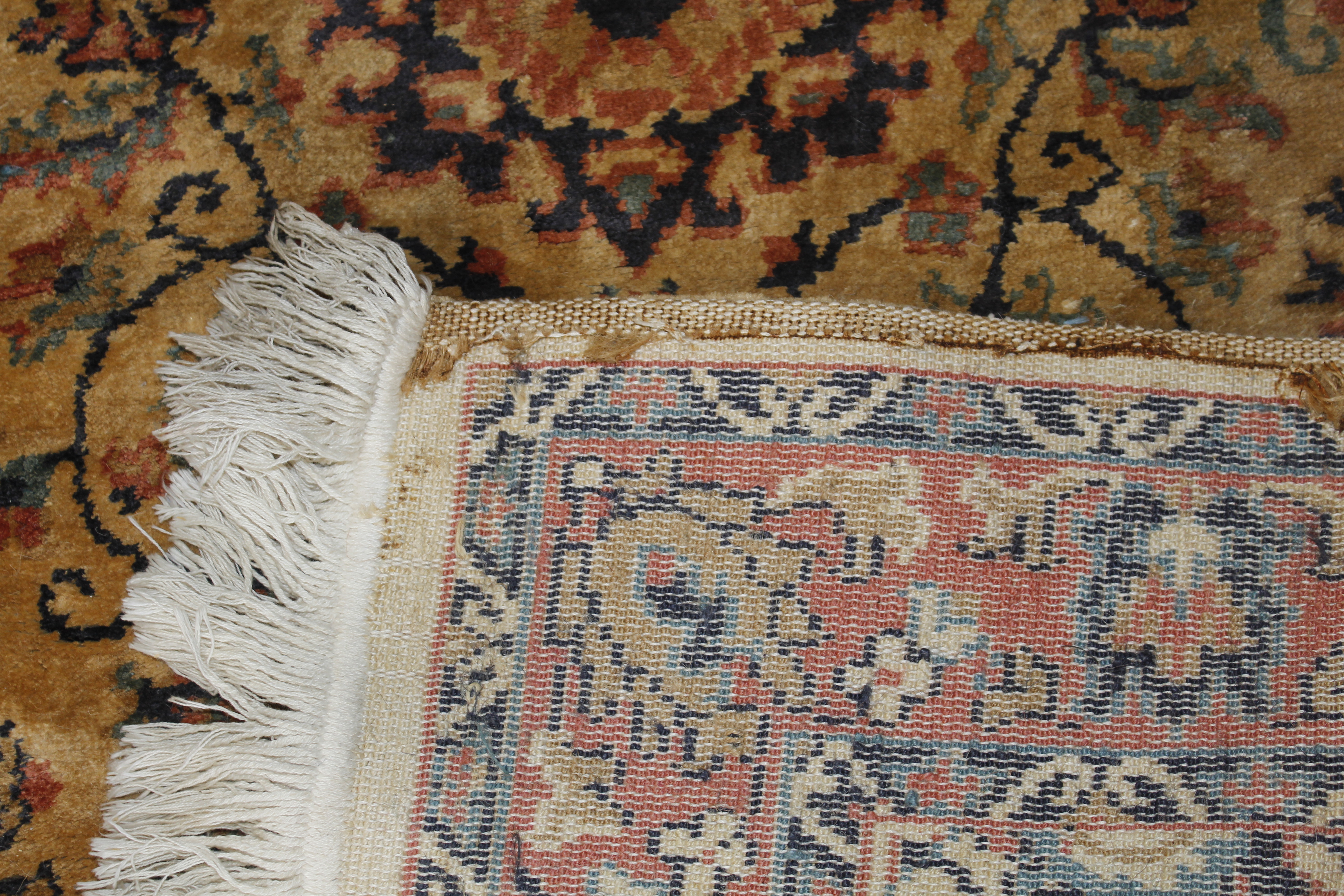 An approx. 5'3" x 3' floral patterned rug AF - Image 6 of 6