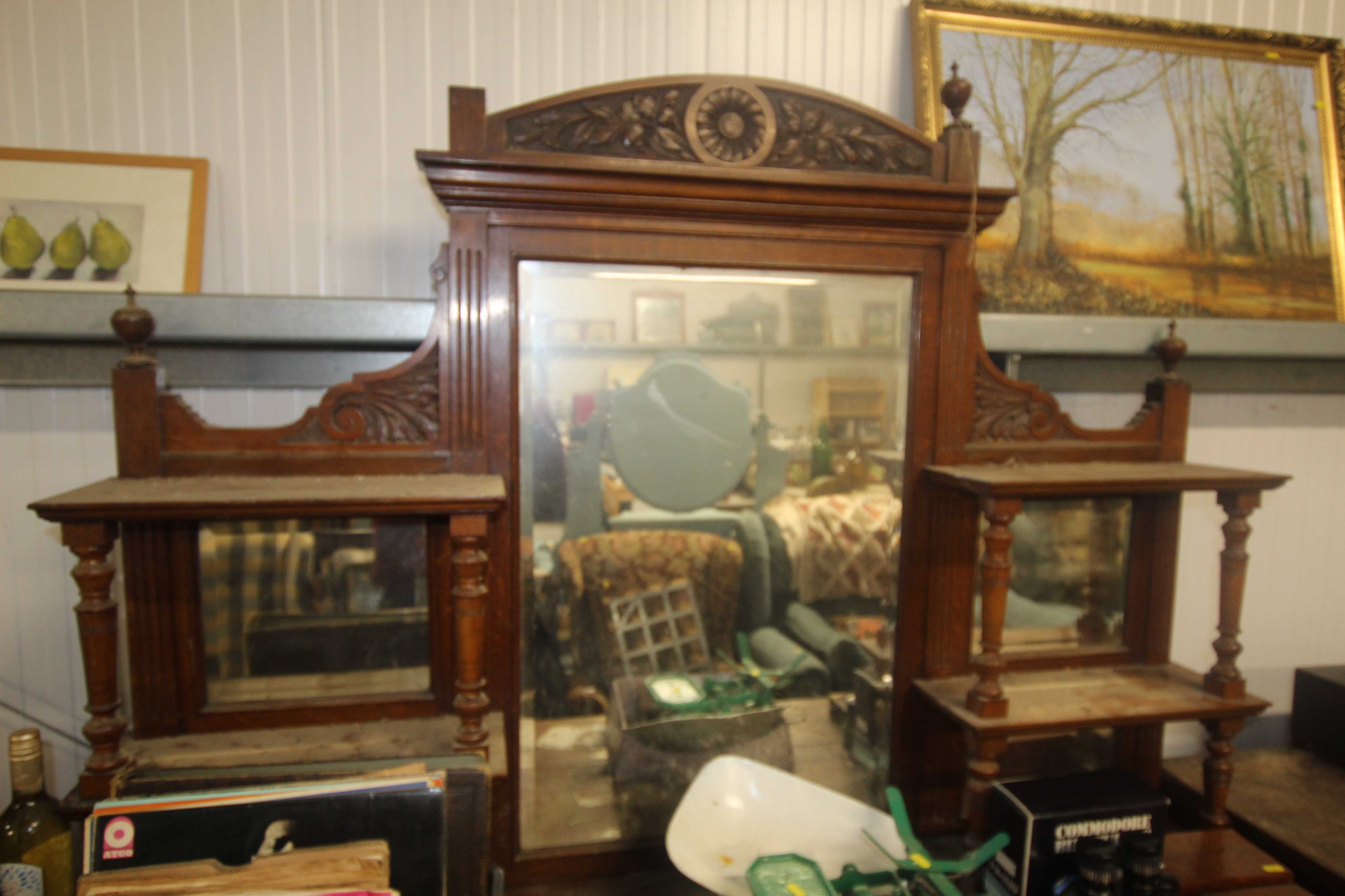 A late Victorian carved mahogany mirror backed sid - Image 3 of 3