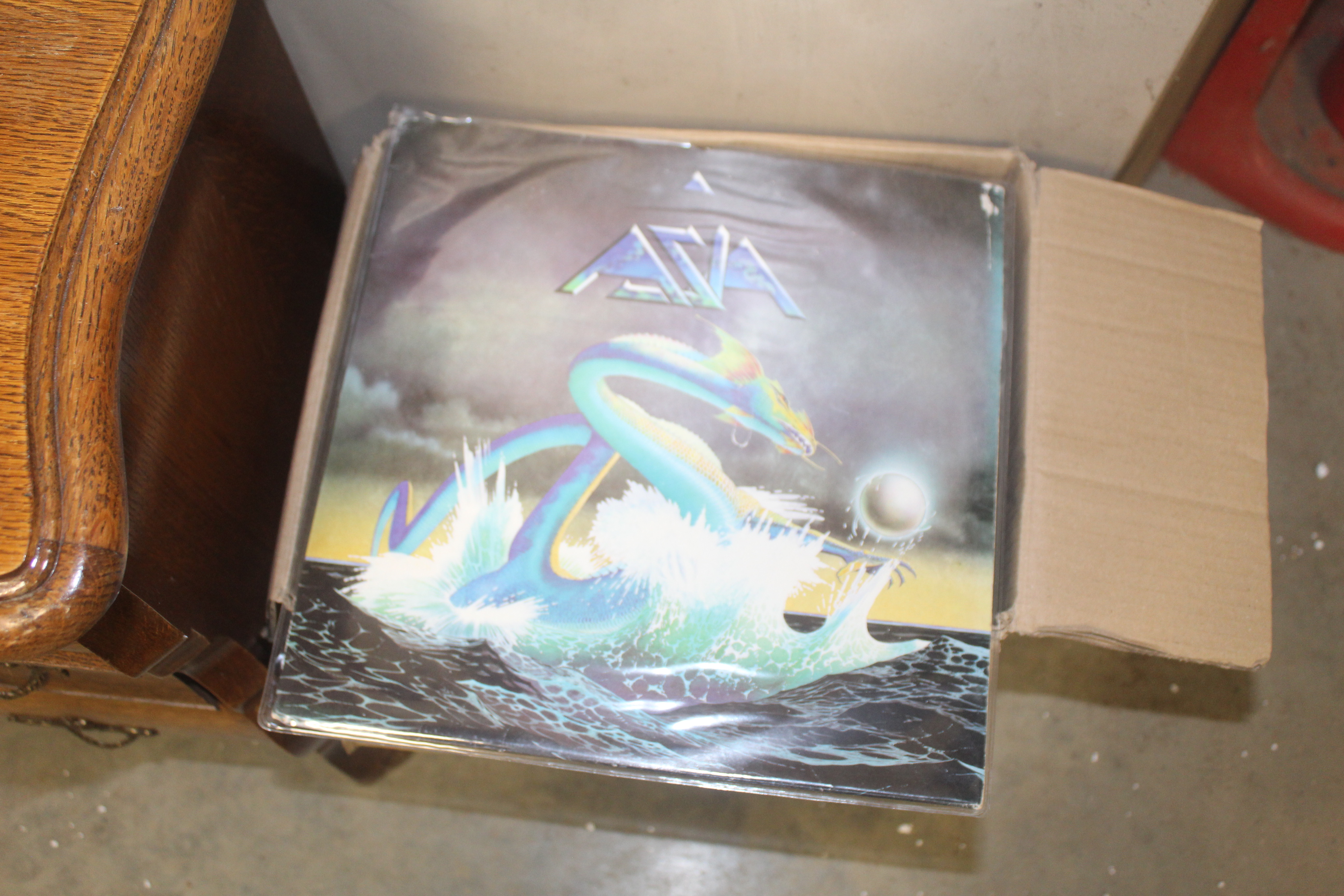 A box of LP records - Image 2 of 3