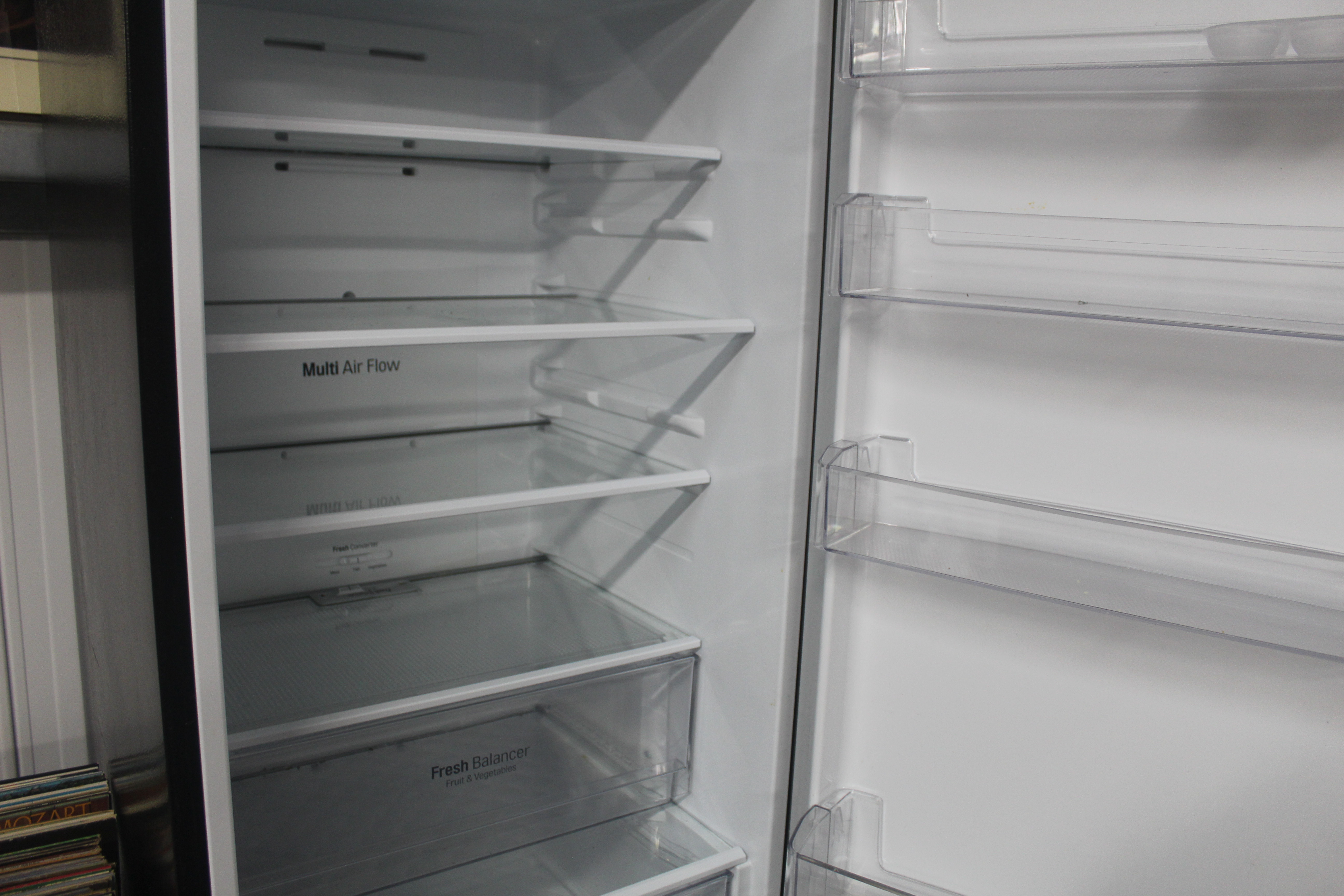An LG fridge freezer - Image 5 of 6