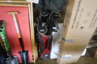 A Hotblade golfing bag and contents of clubs inclu