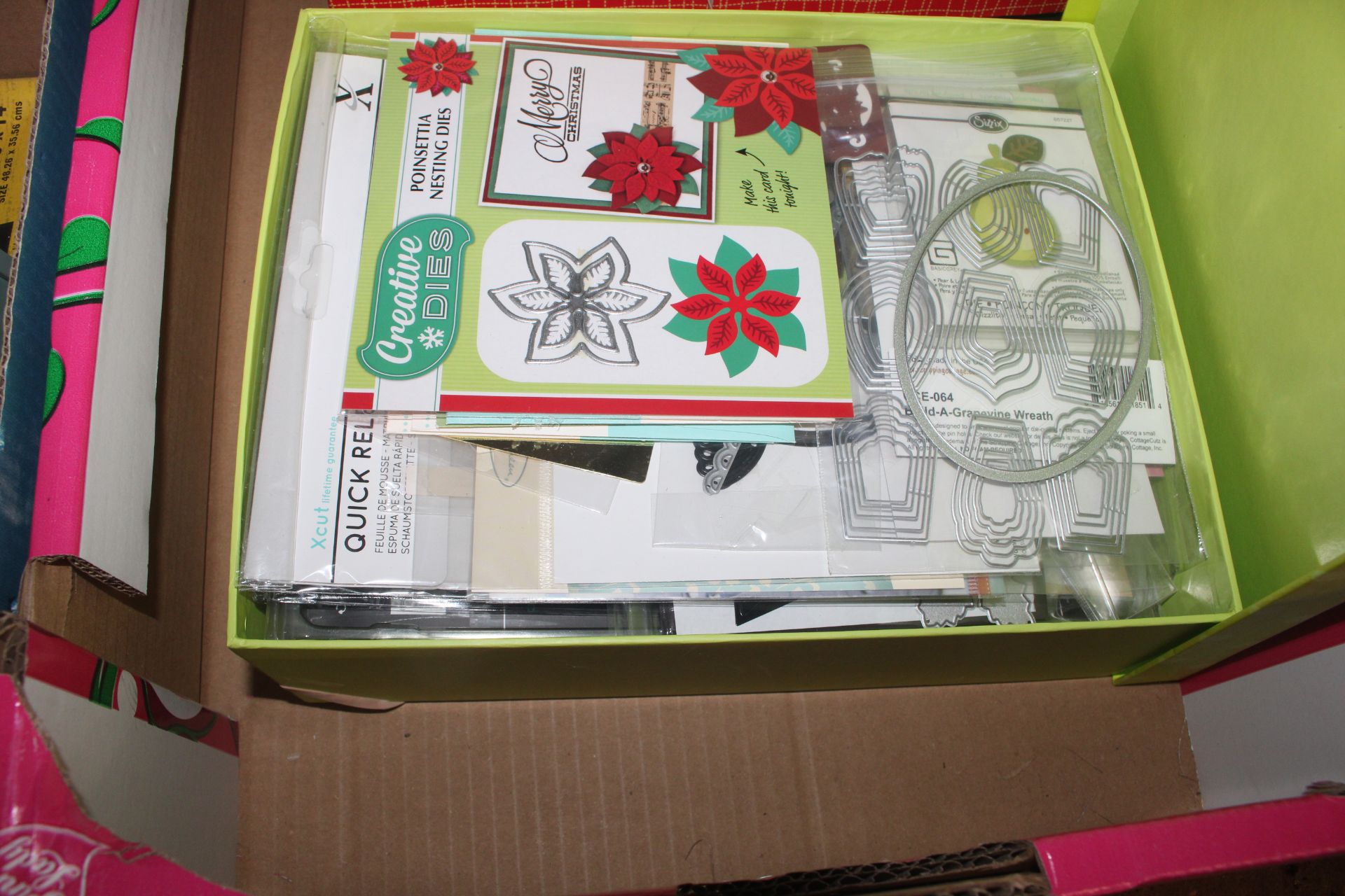 A box of miscellaneous lino cut accessories etc. - Image 3 of 4