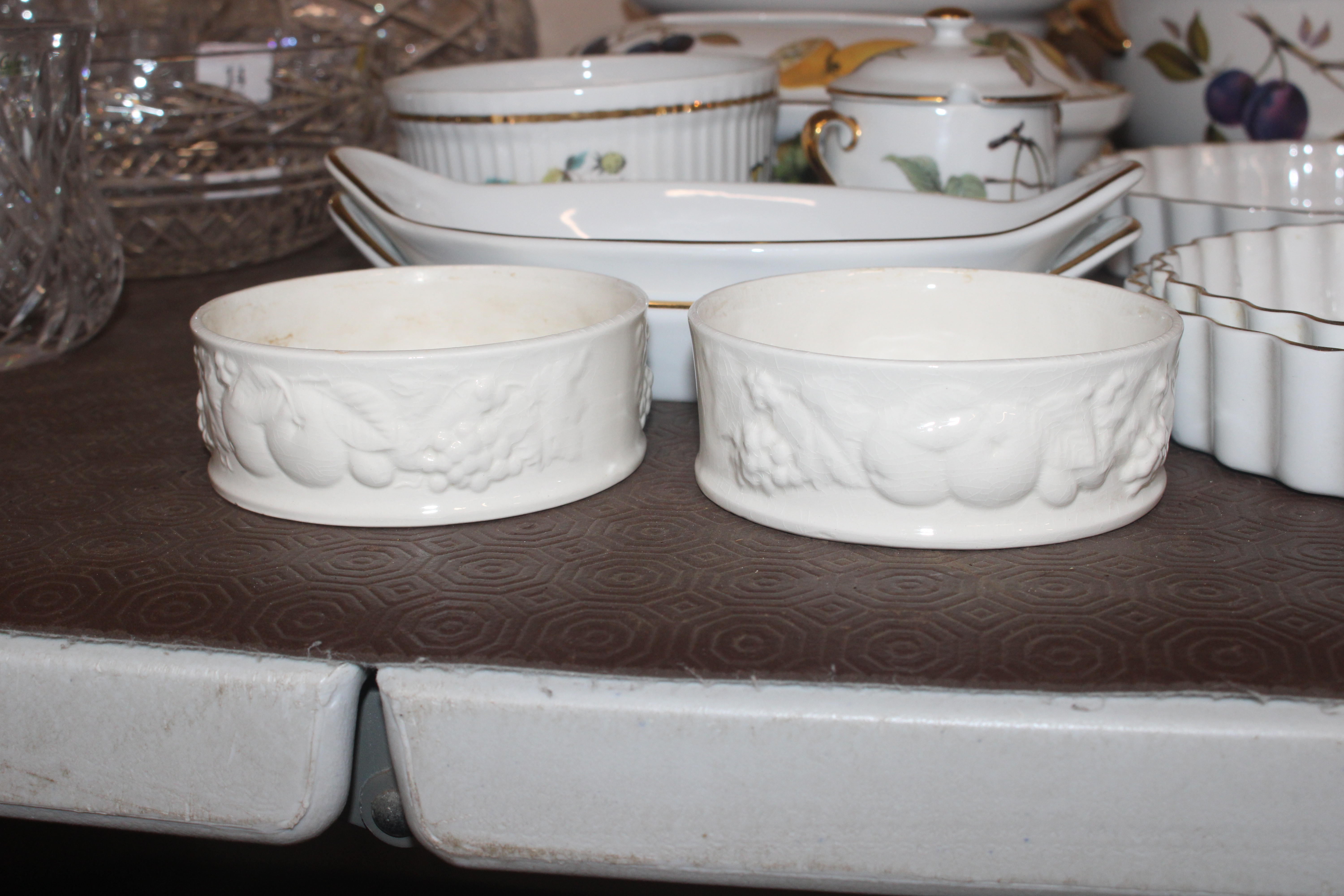 A quantity of Royal Worcester oven to table ware - Image 3 of 4