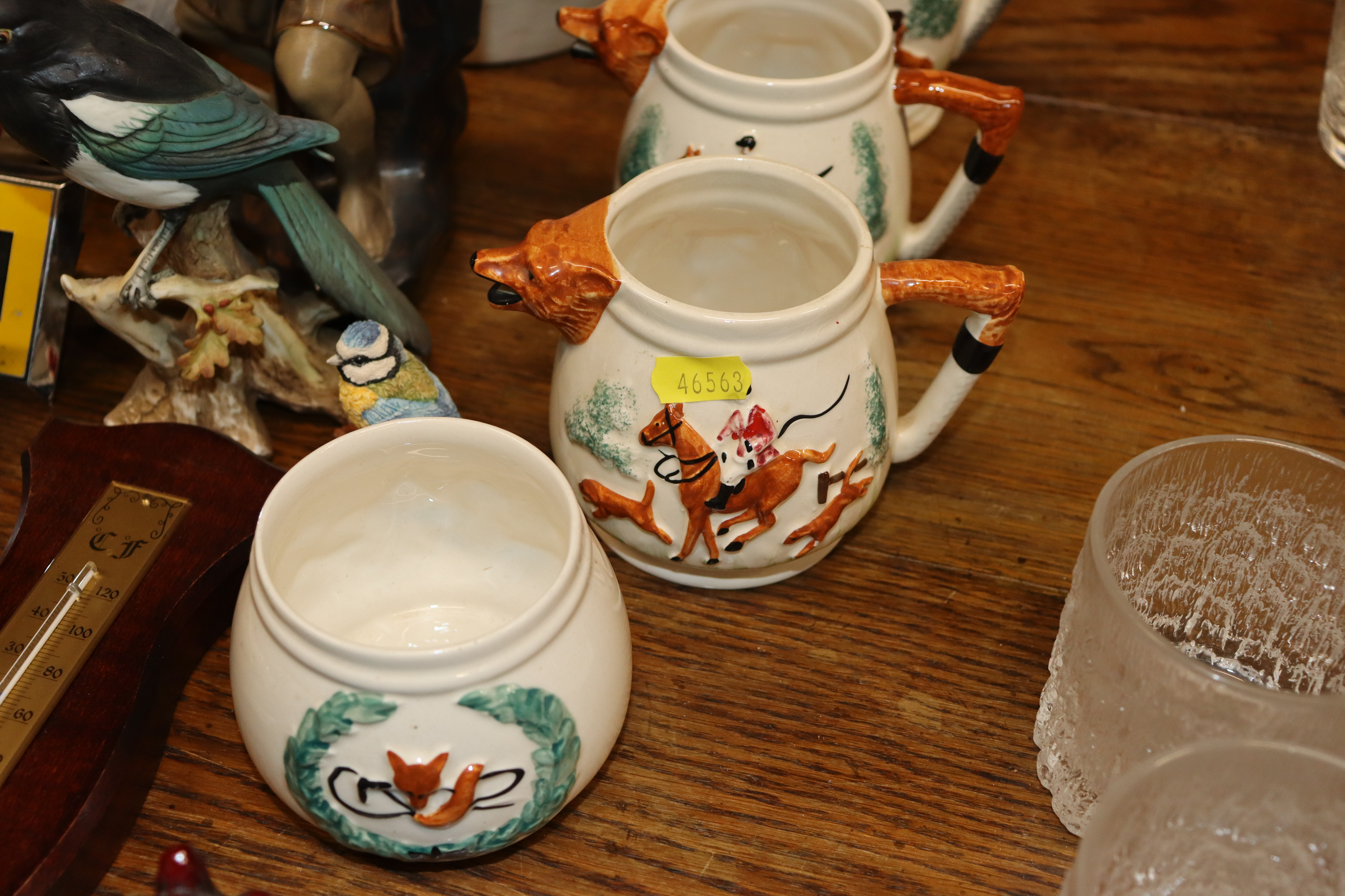 A hunting decorated tea set; a resin duck; an egg - Image 9 of 11