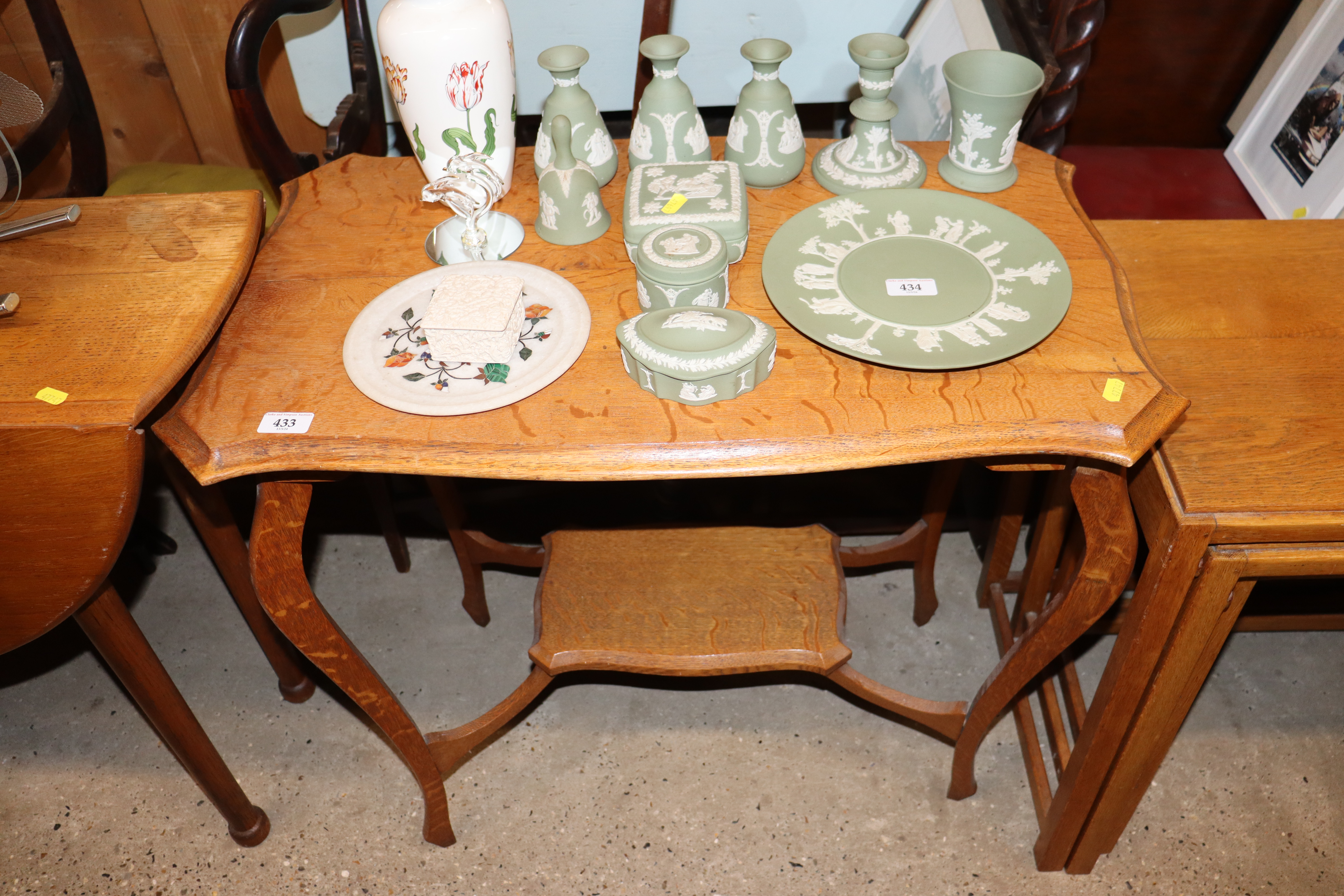 An oak Edwardian centre table