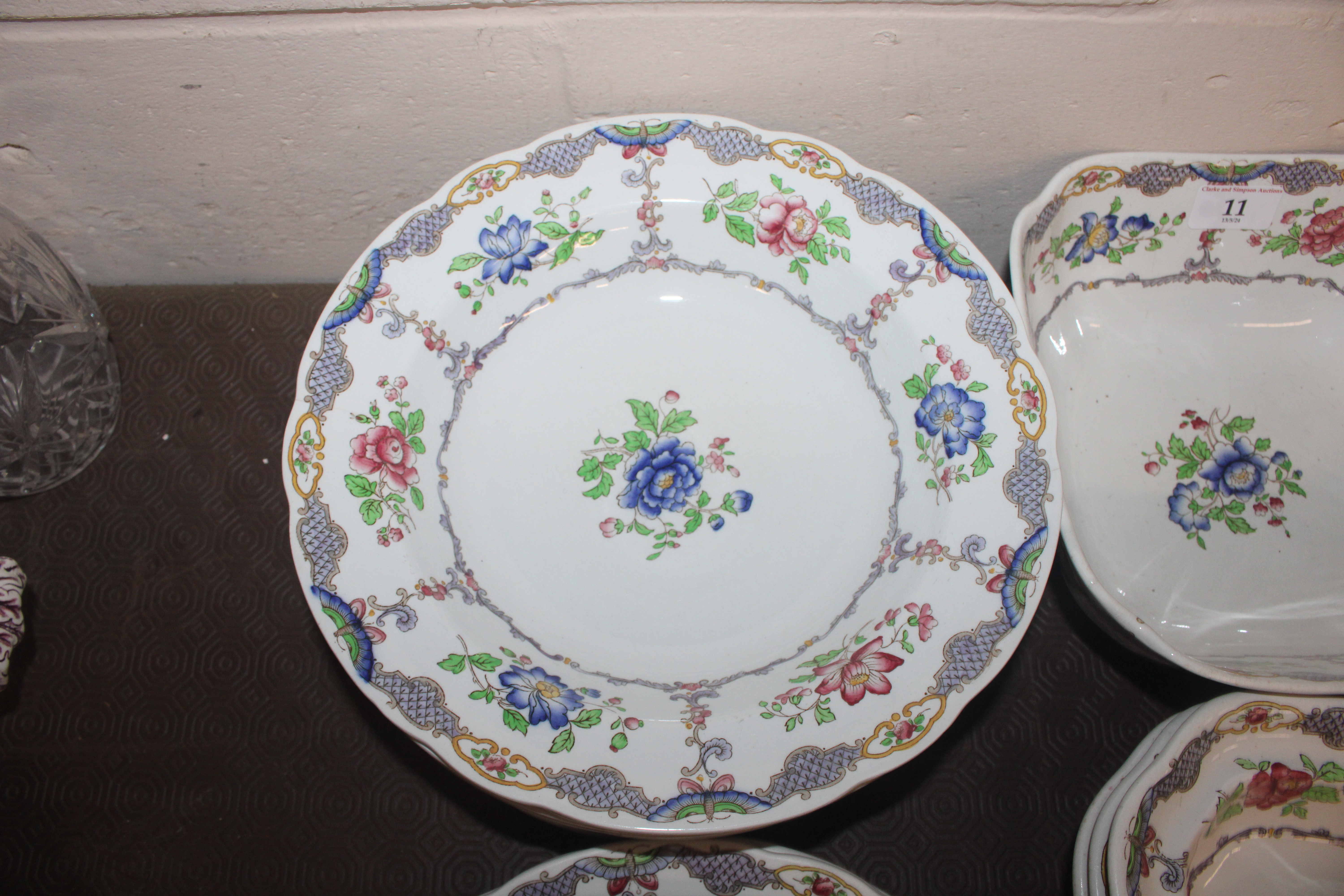 A Copeland late Spode floral pattern part dinner service - Image 3 of 6