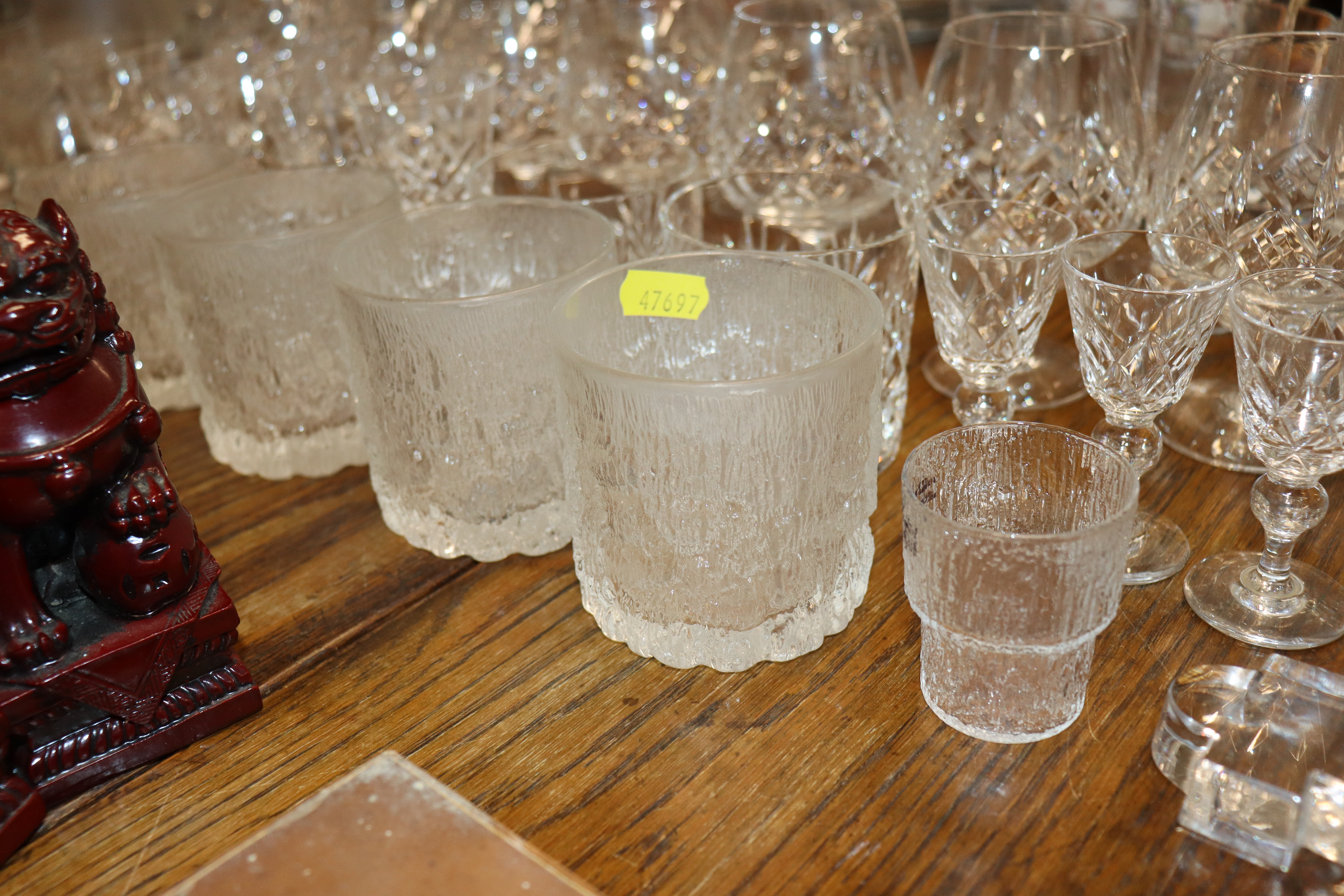 A large quantity of table glassware - Image 2 of 5