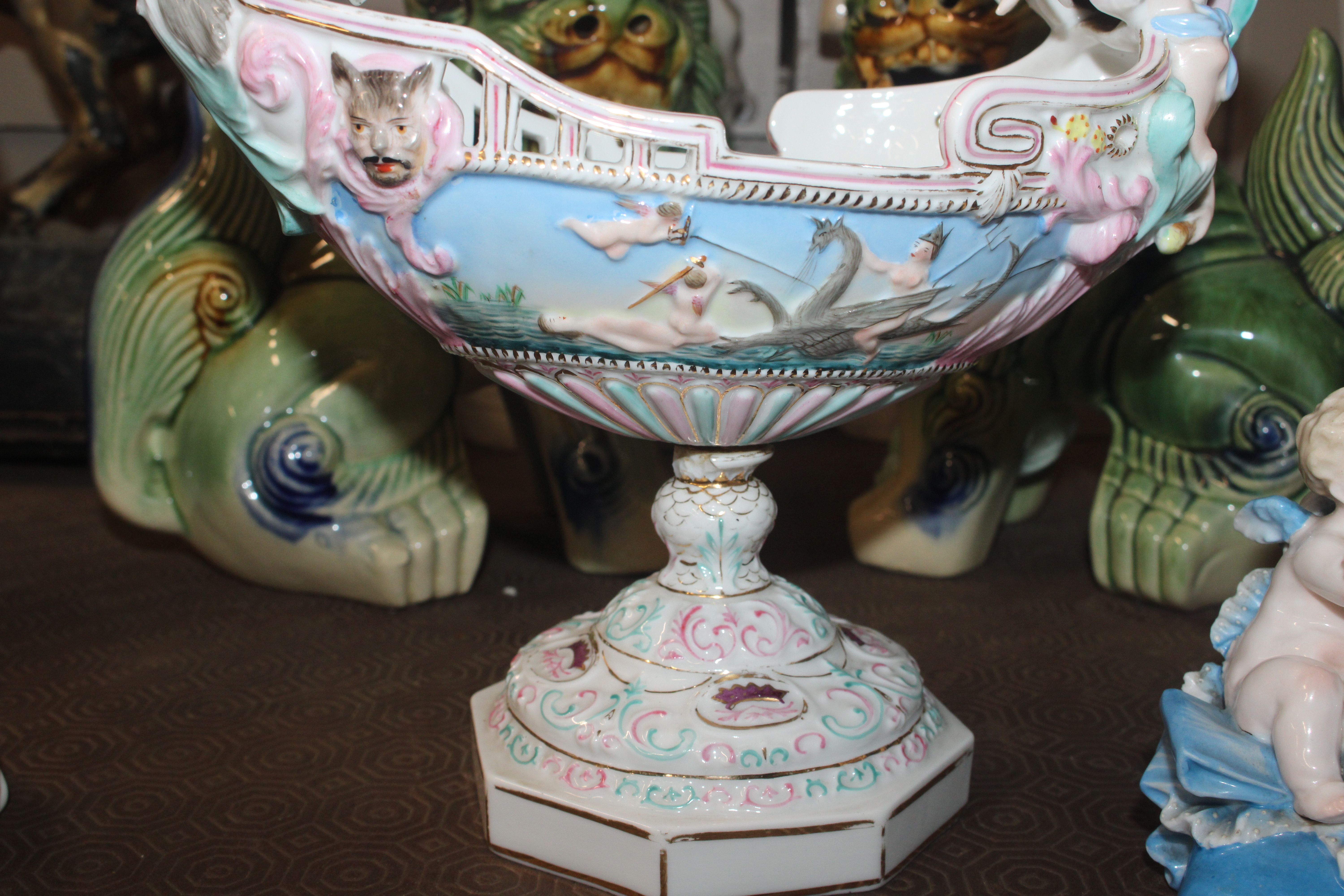 A 19th Century German porcelain jardinière in the - Image 22 of 25