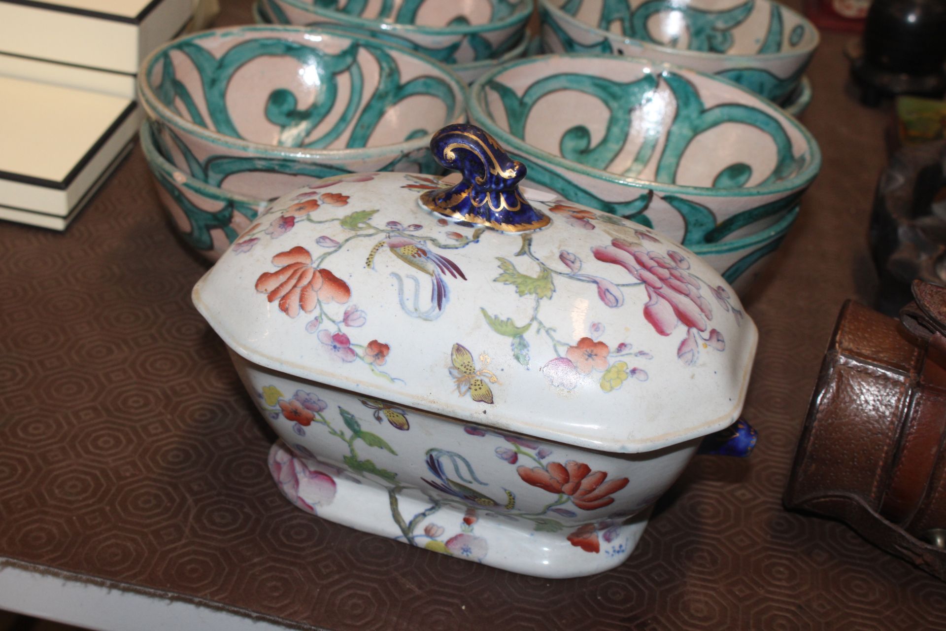 An ironstone pattern sauce tureen and six continen - Image 3 of 8