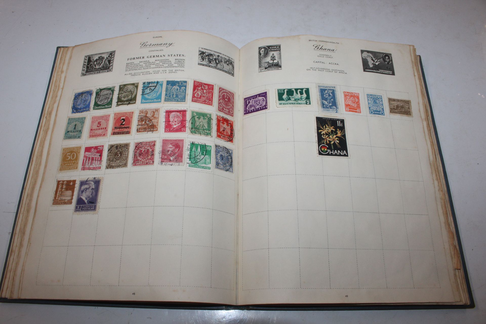 A box containing an album of stamps, various loose - Image 8 of 27