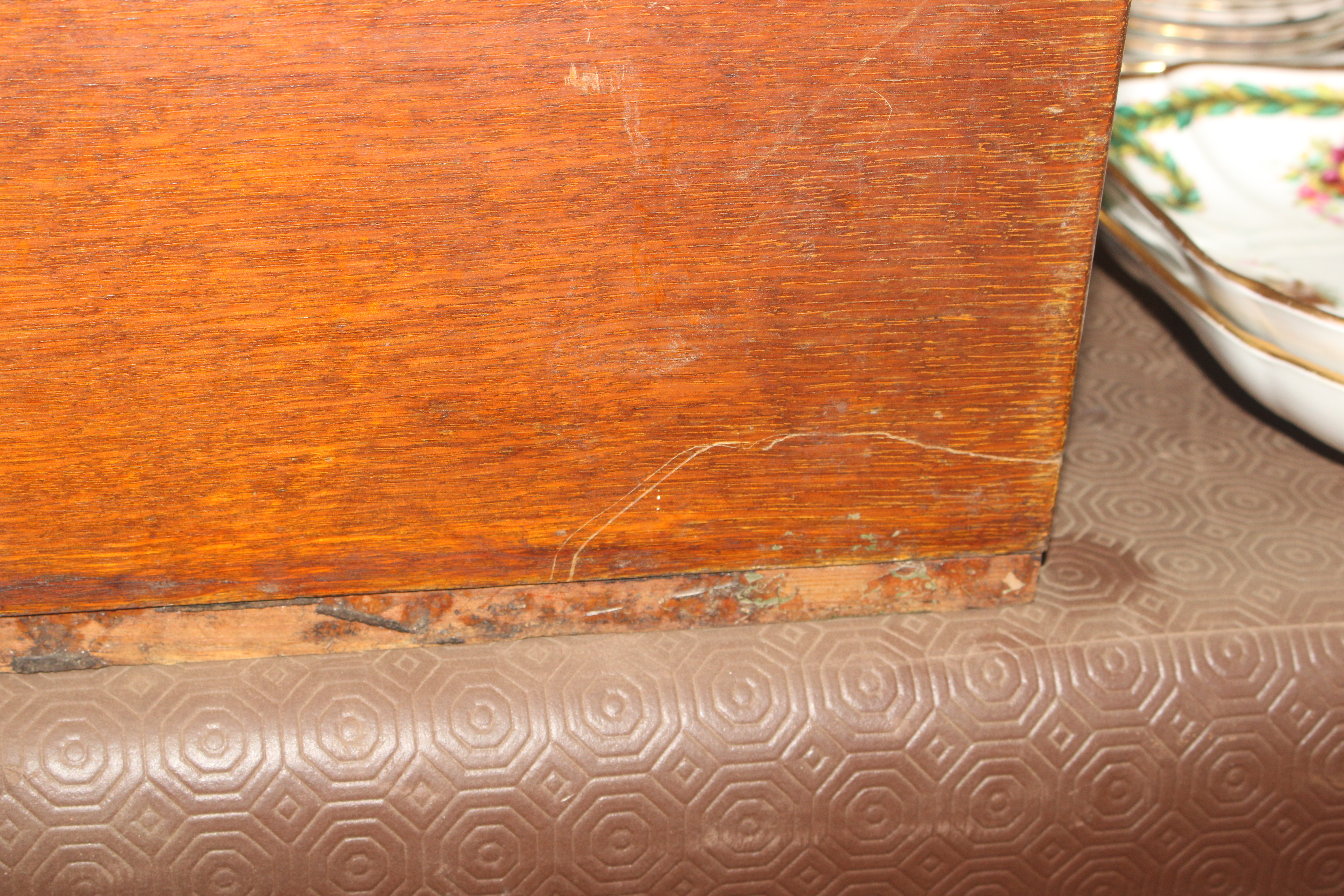 A late Victorian oak stationery cabinet - Image 17 of 19