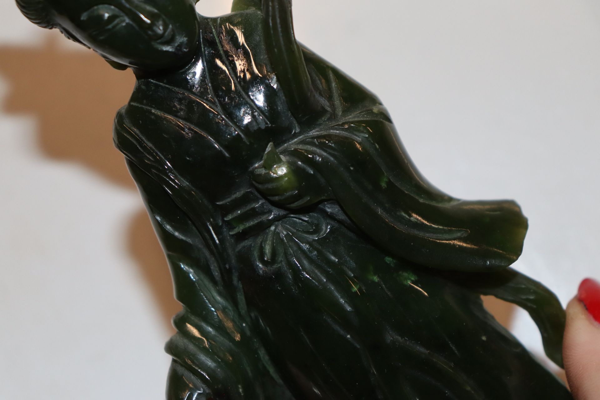 A Chinese carved dark green stone female figure an - Image 9 of 14