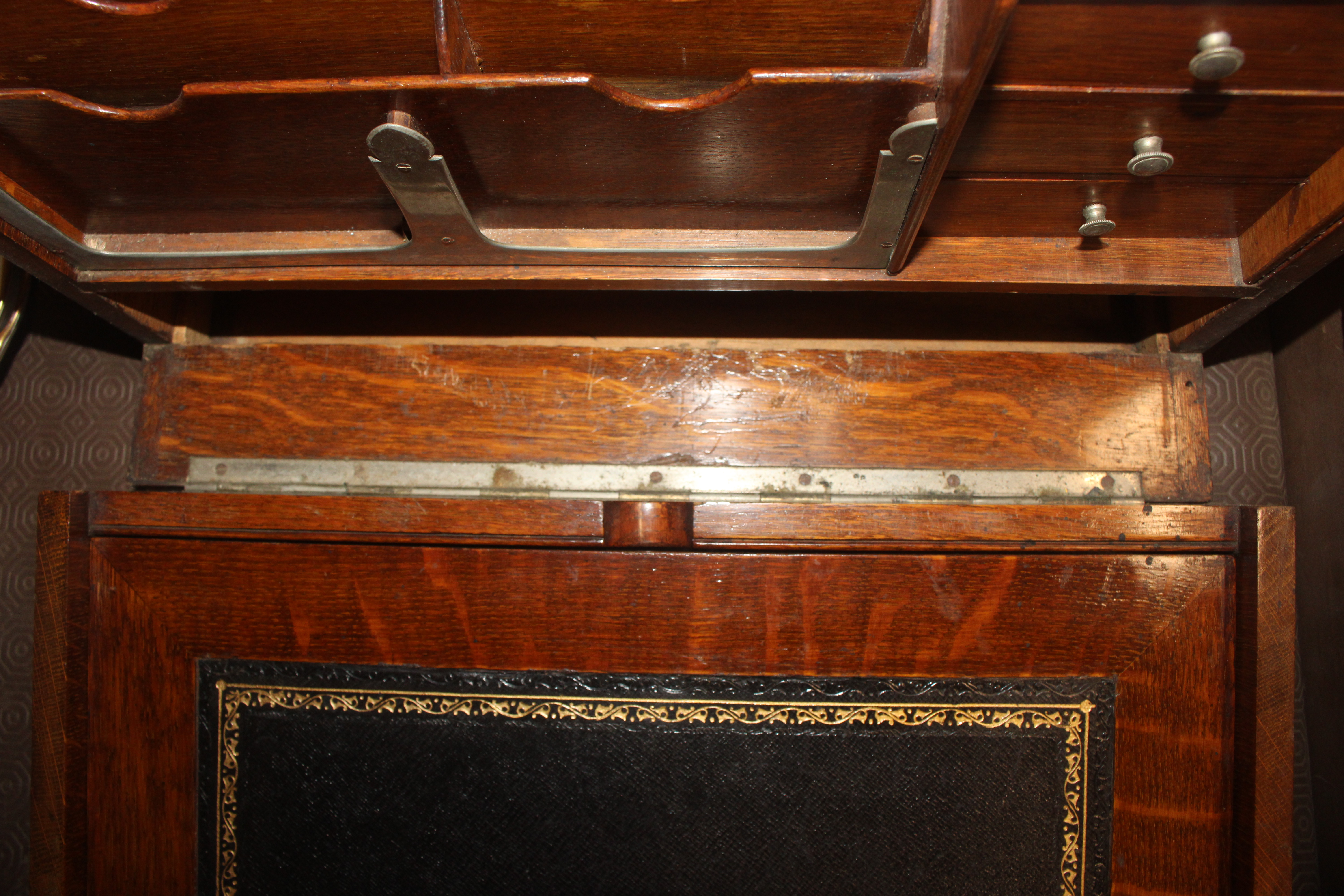 A late Victorian oak stationery cabinet - Image 4 of 19