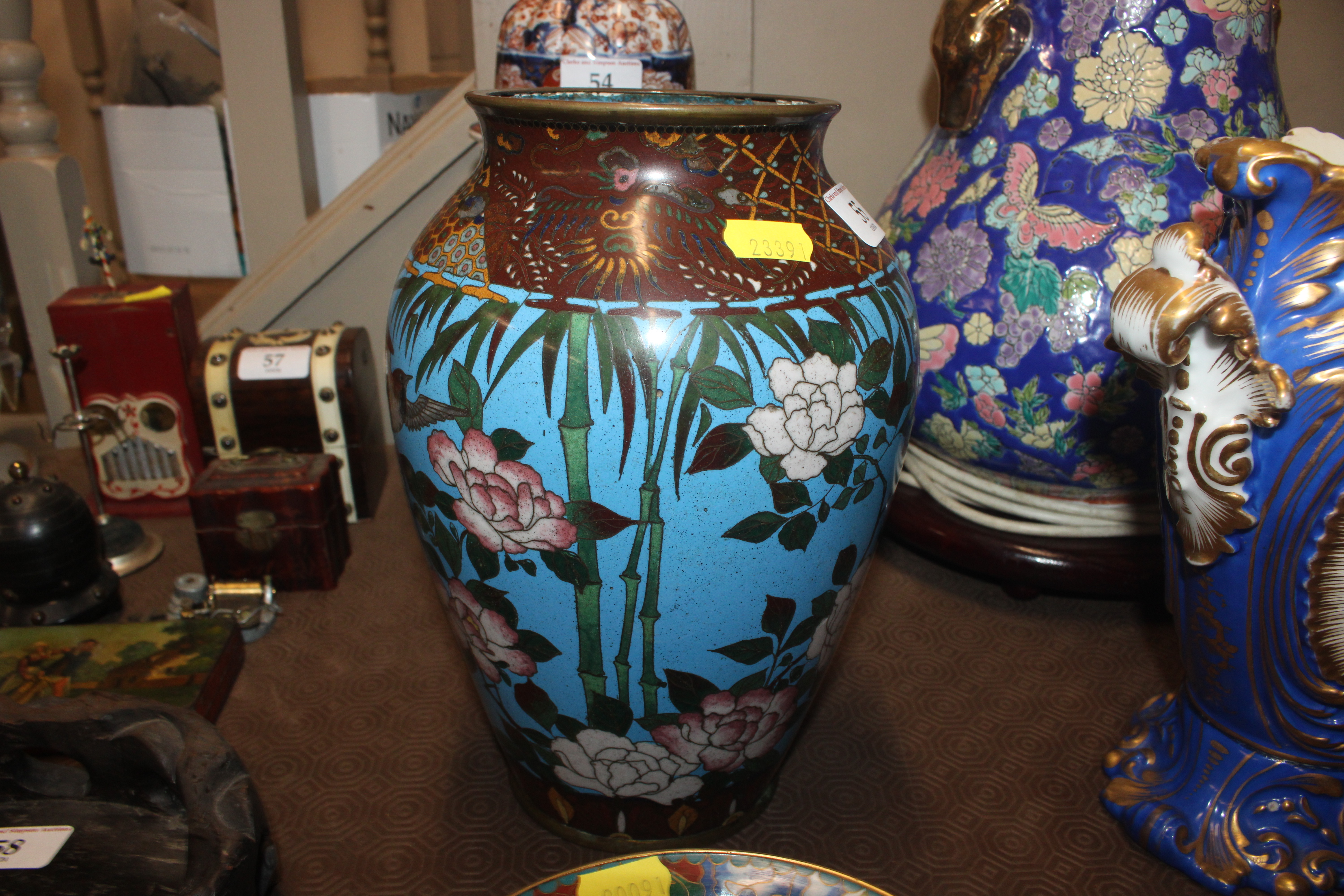 A cloisonné baluster vase - Image 3 of 12