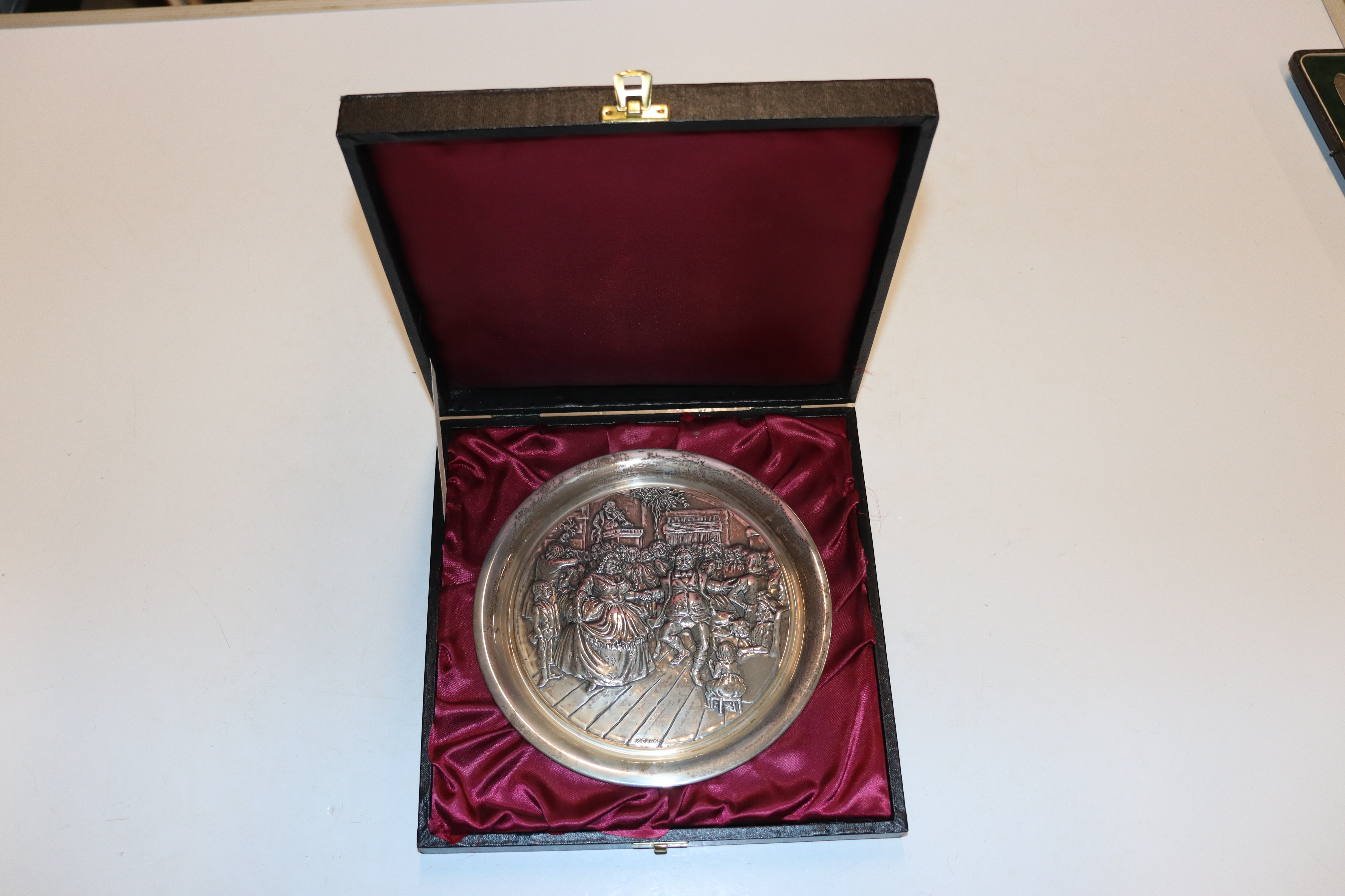A cased The Birmingham Mint 1974 limited edition s - Image 2 of 9