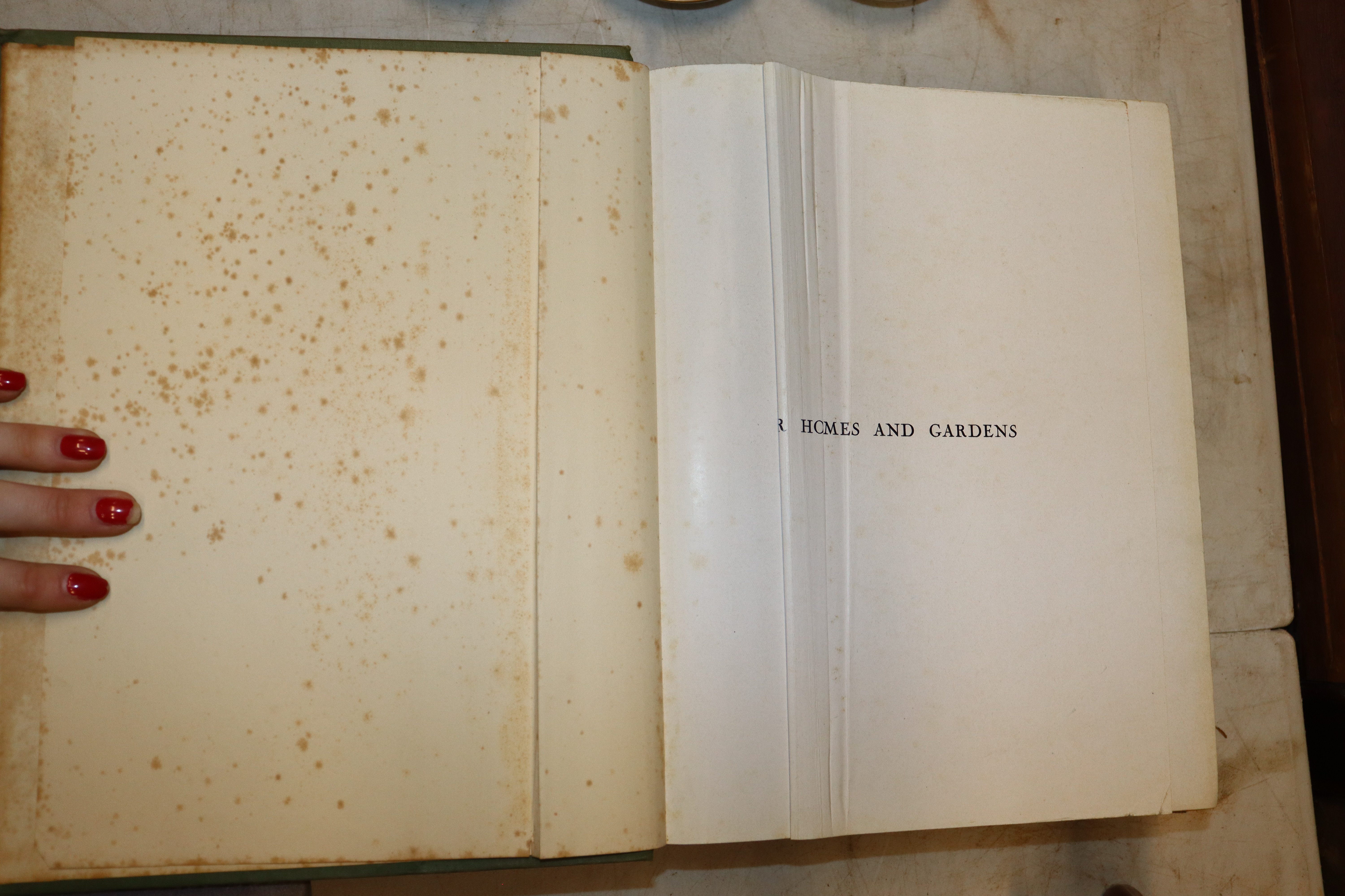 Our Homes and Gardens 1919-1923, four volumes Coun - Image 4 of 5