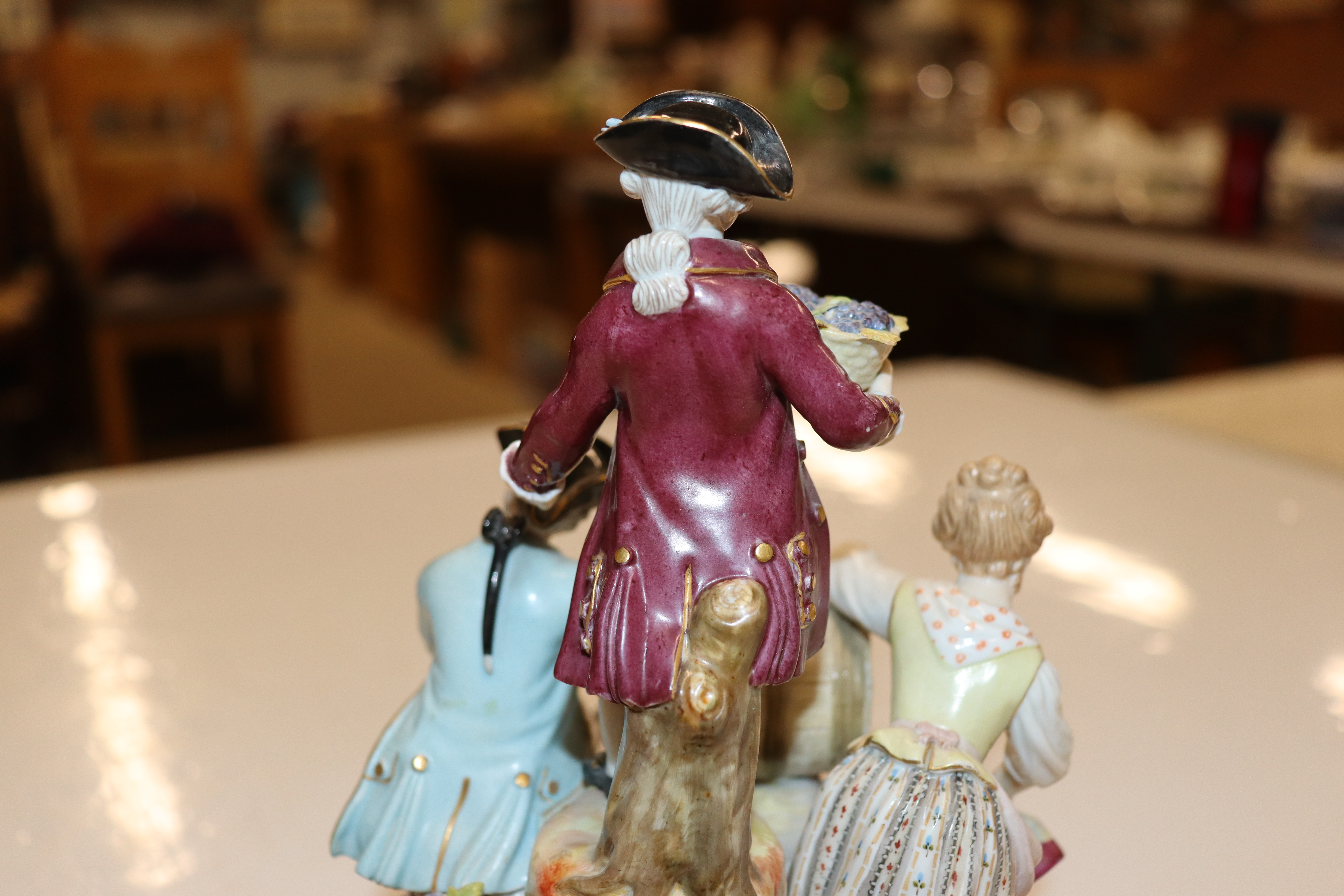 A Continental porcelain figure group having cross - Image 6 of 13