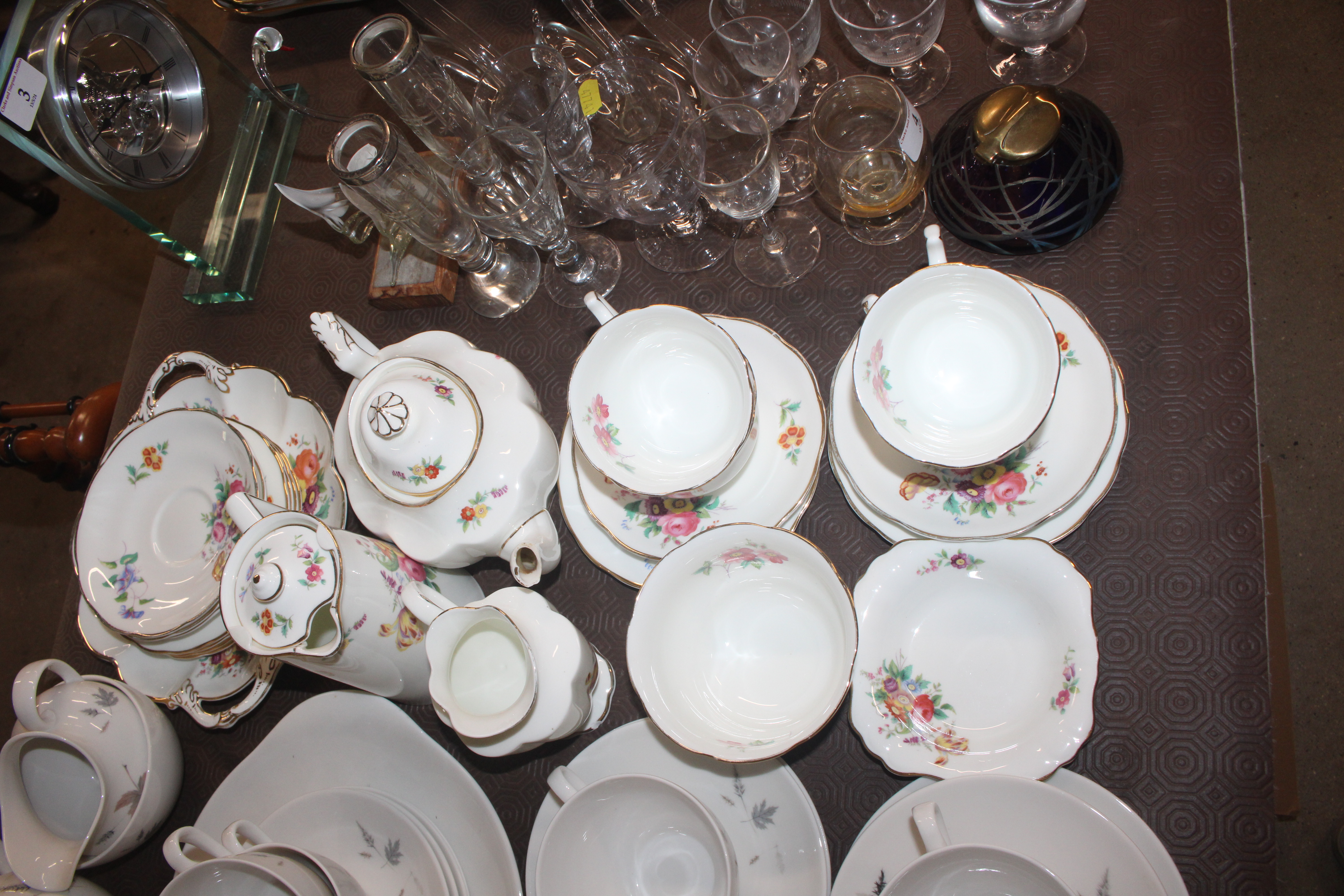A quantity of crescent floral decorated bone china - Image 2 of 11