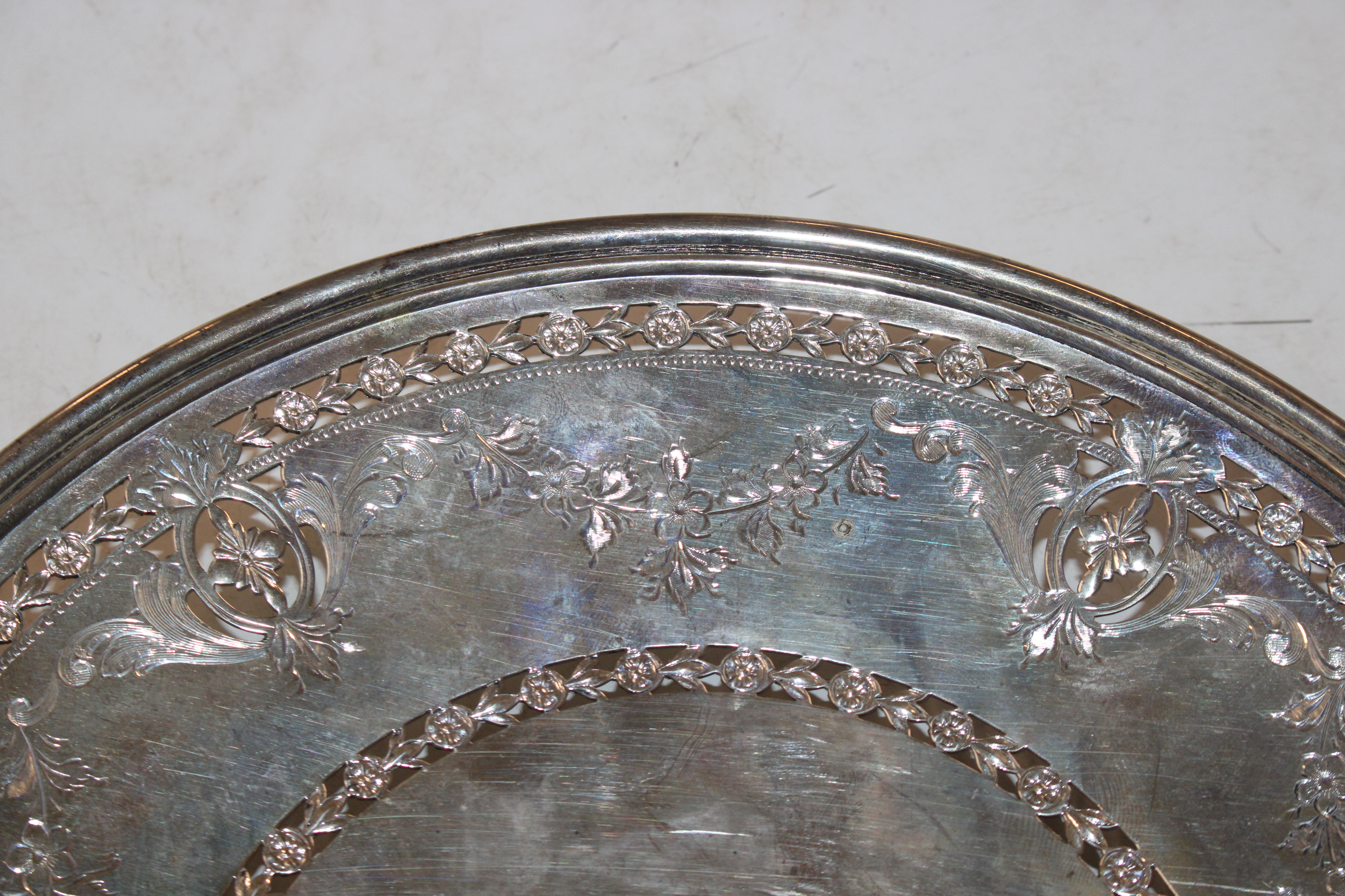 A Birks Sterling silver pierced pedestal dish, approx. 7.5oz (293gms); and a Burkes Sterling - Image 4 of 15