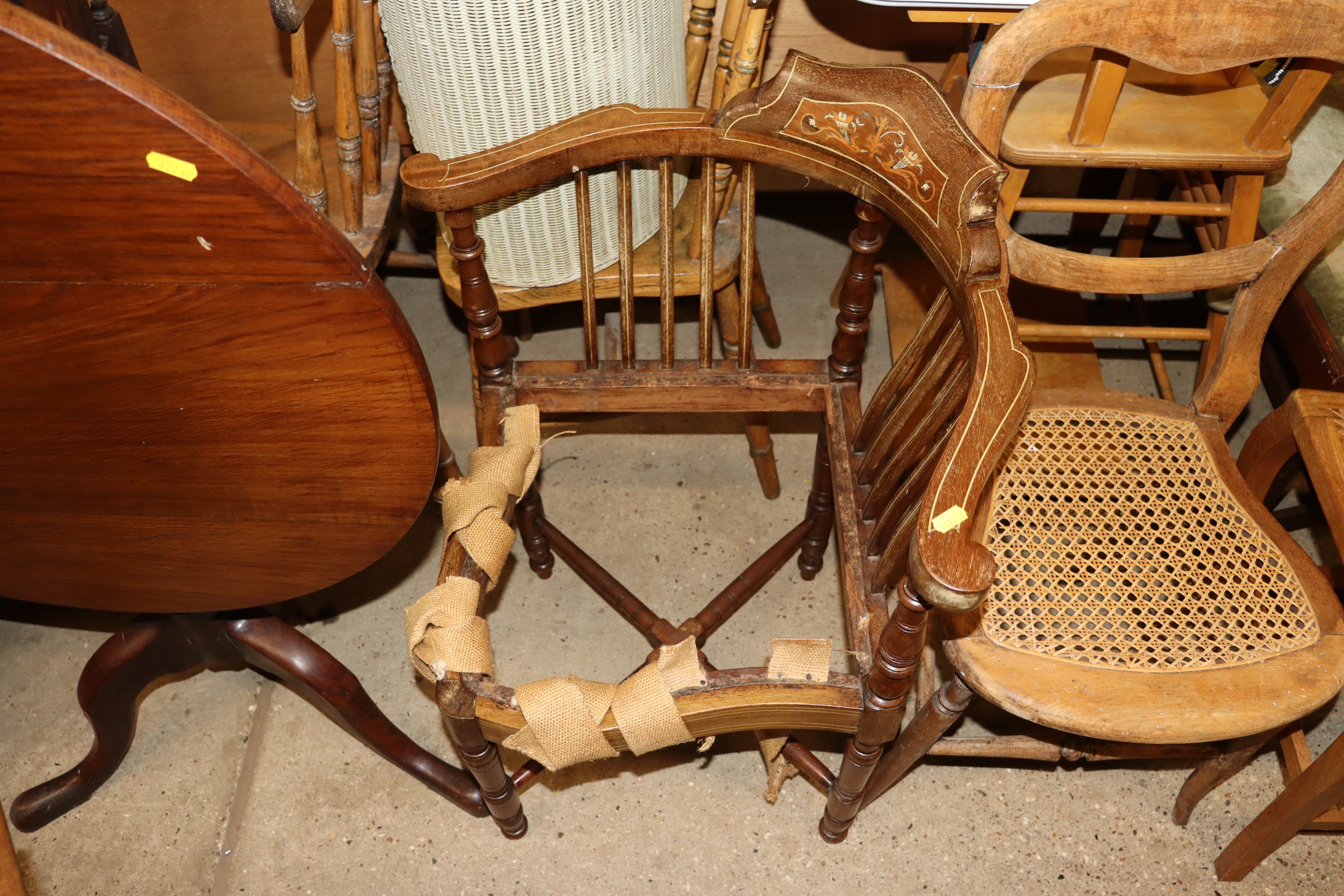 An Edwardian corner chair and an oak side table - Image 2 of 2