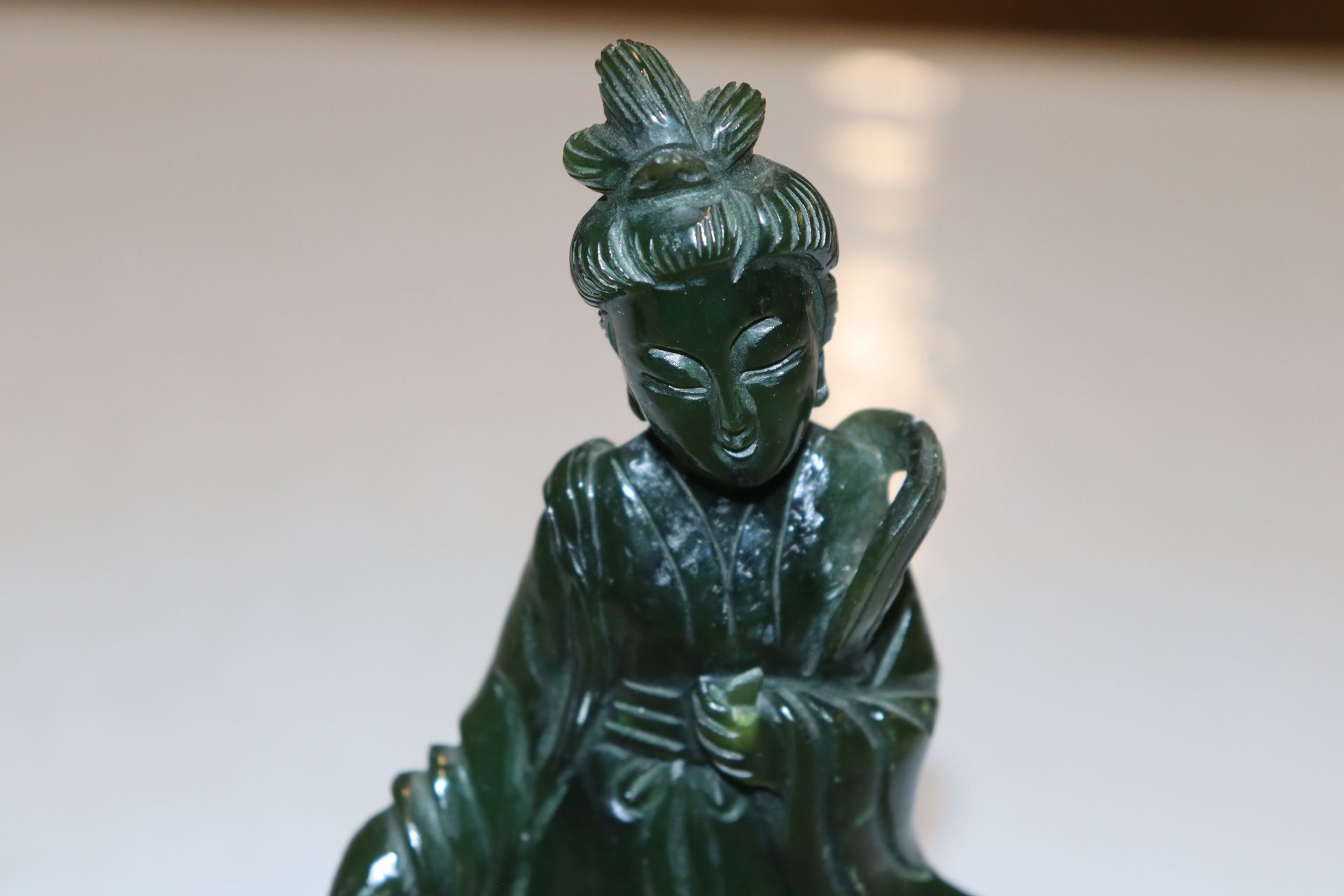 A Chinese carved dark green stone female figure an - Image 8 of 14