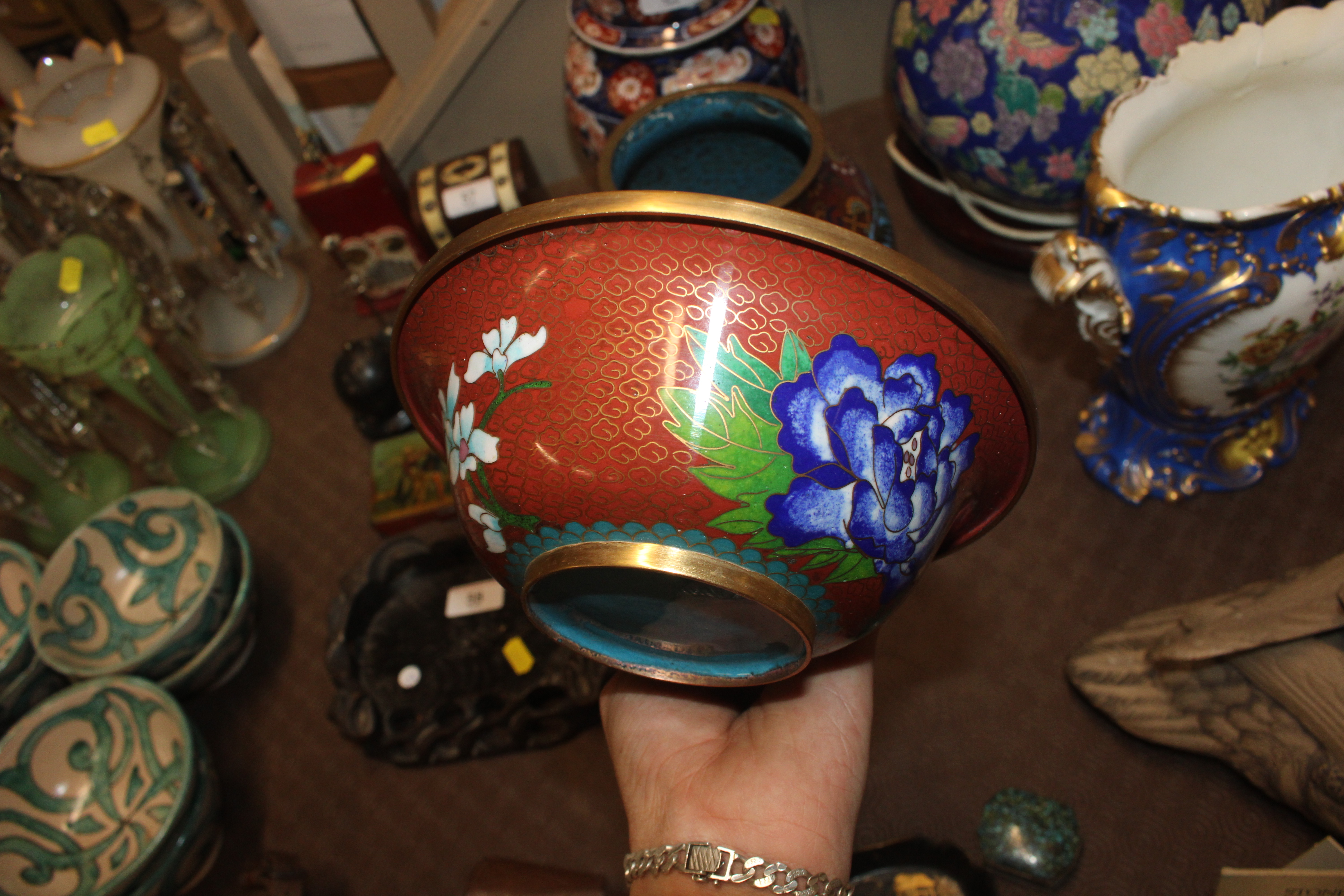 A Chinese cloisonné bowl; a cloisonné fan shaped b - Image 6 of 17