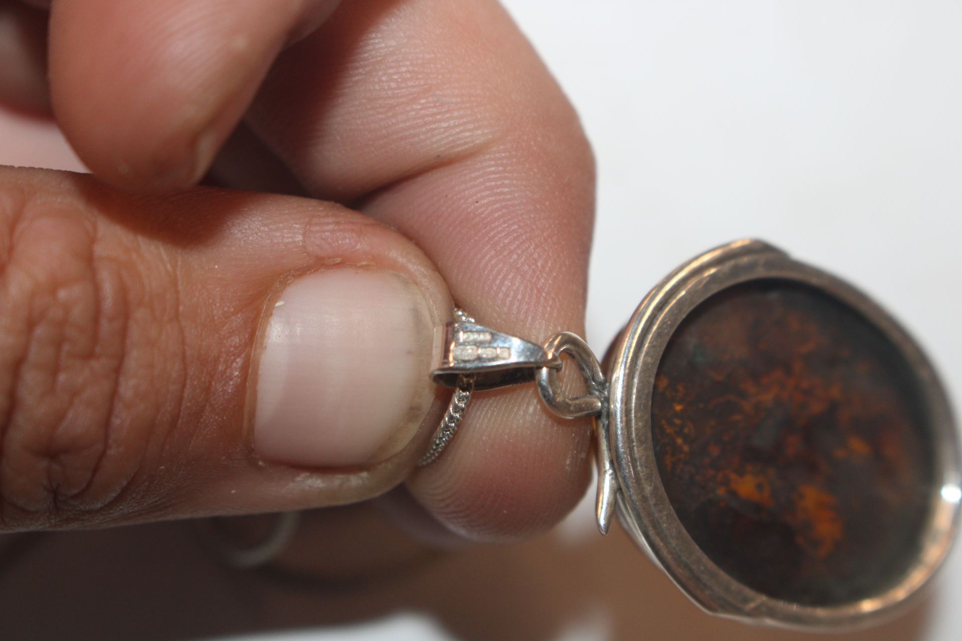 A large Sterling silver and amber pendant on chain - Image 7 of 7